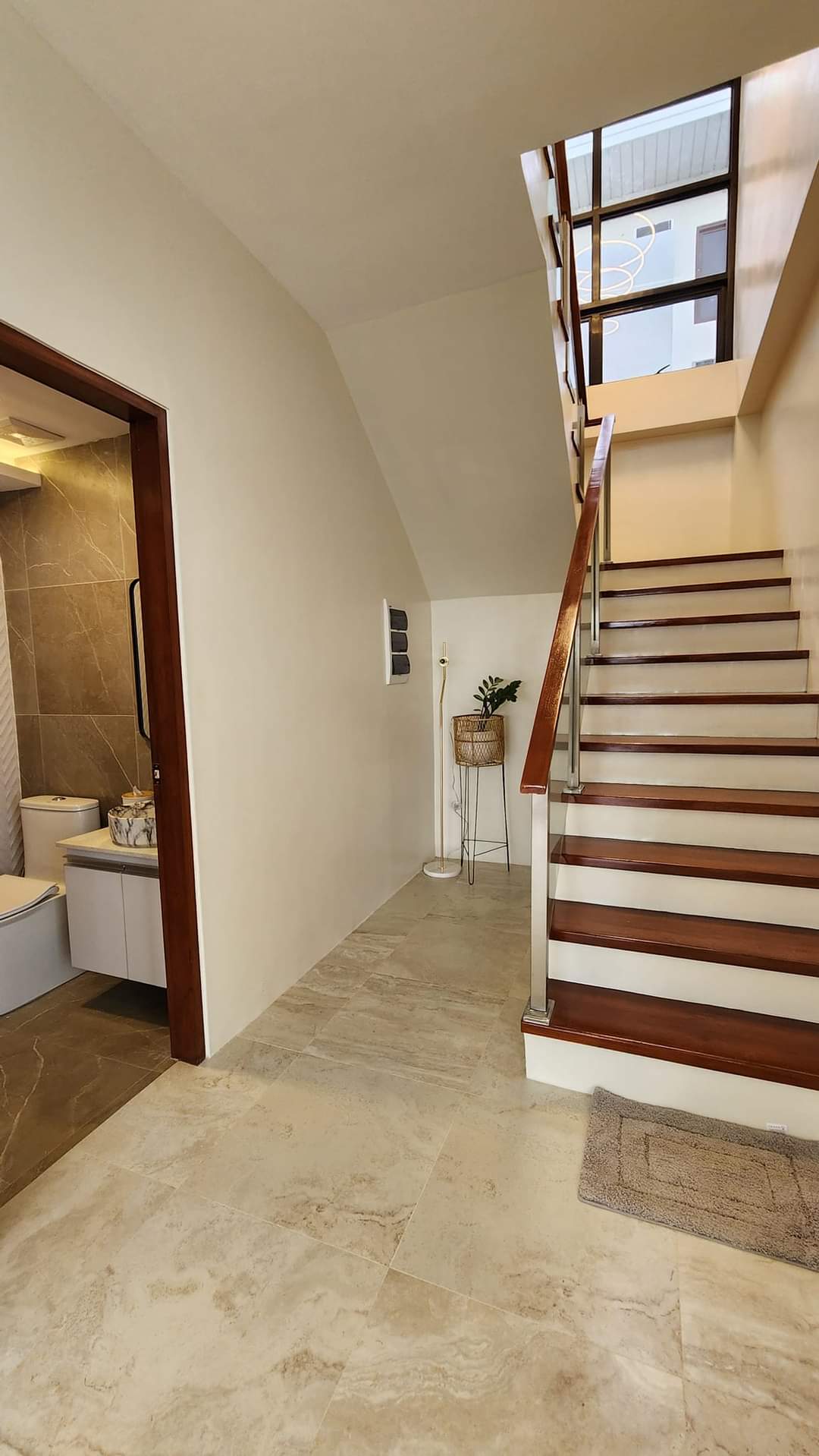 OVERLOOKING SMART HOUSE INSIDE KISHANTA HILLS FOR SALE