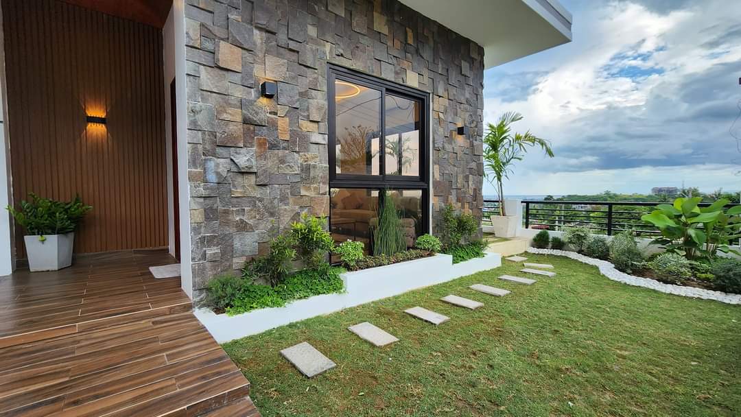 OVERLOOKING SMART HOUSE INSIDE KISHANTA HILLS FOR SALE