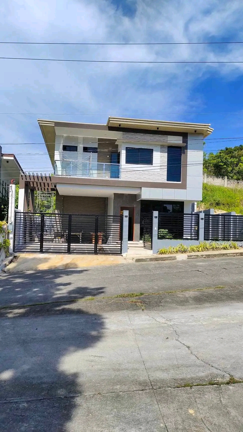 BRANDNEW HOUSE AND LOT FOR SALE