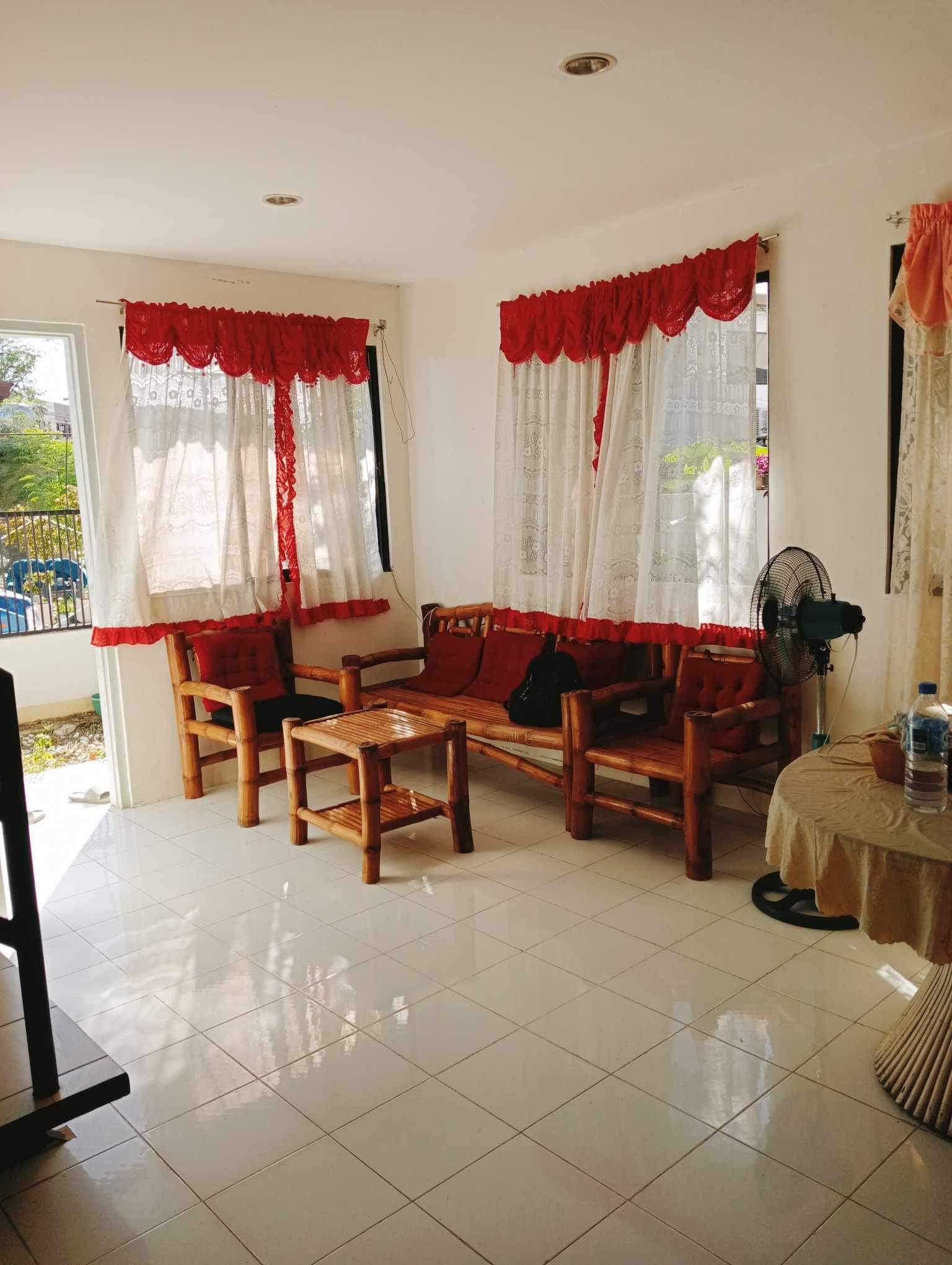 SINGLE DETACHED HOUSE FOR RENT IN LA ALMIRAH CREST SUBDIVISION