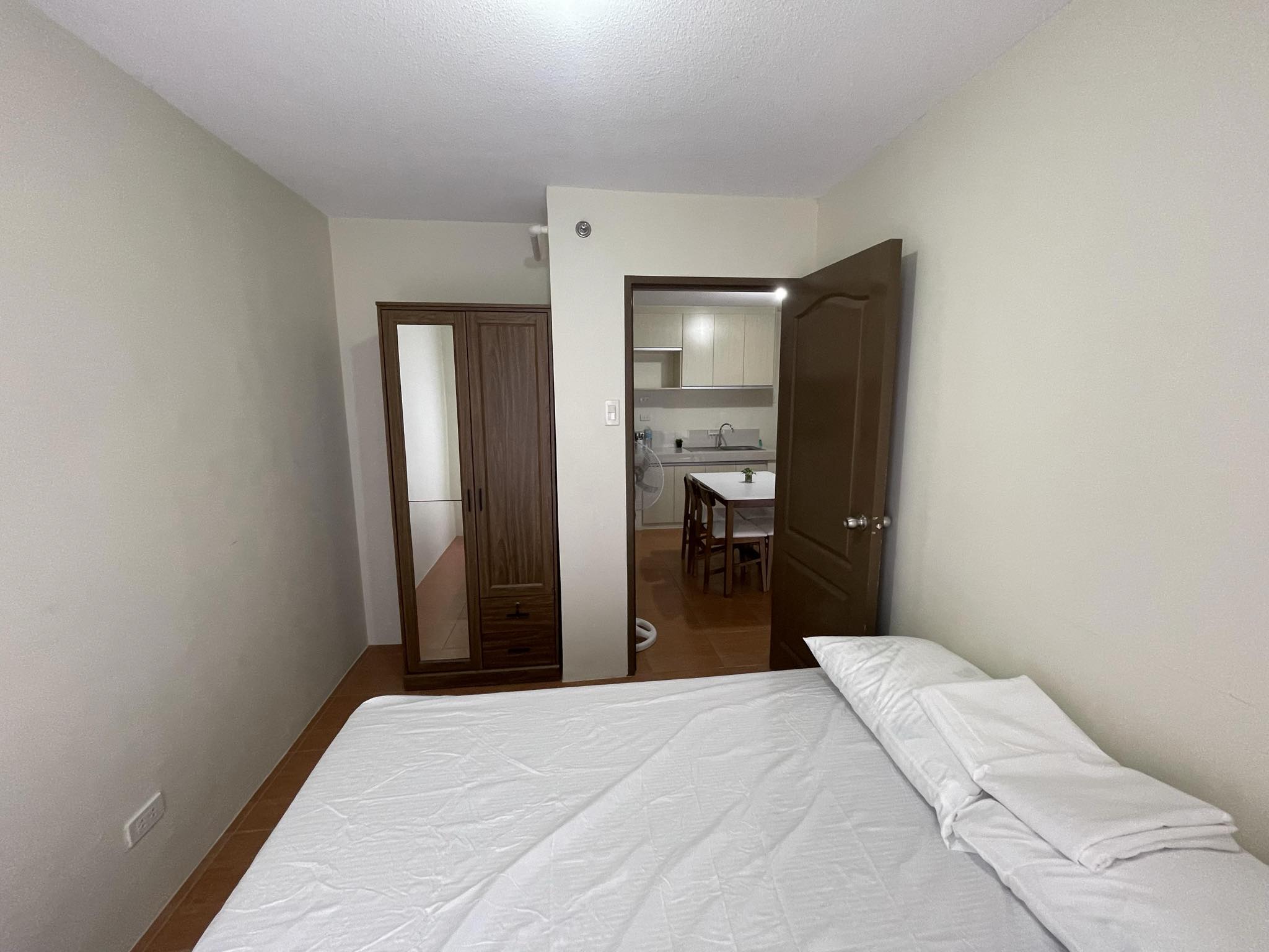 FOR SALE 2BR IN ONE OASIS CONDO