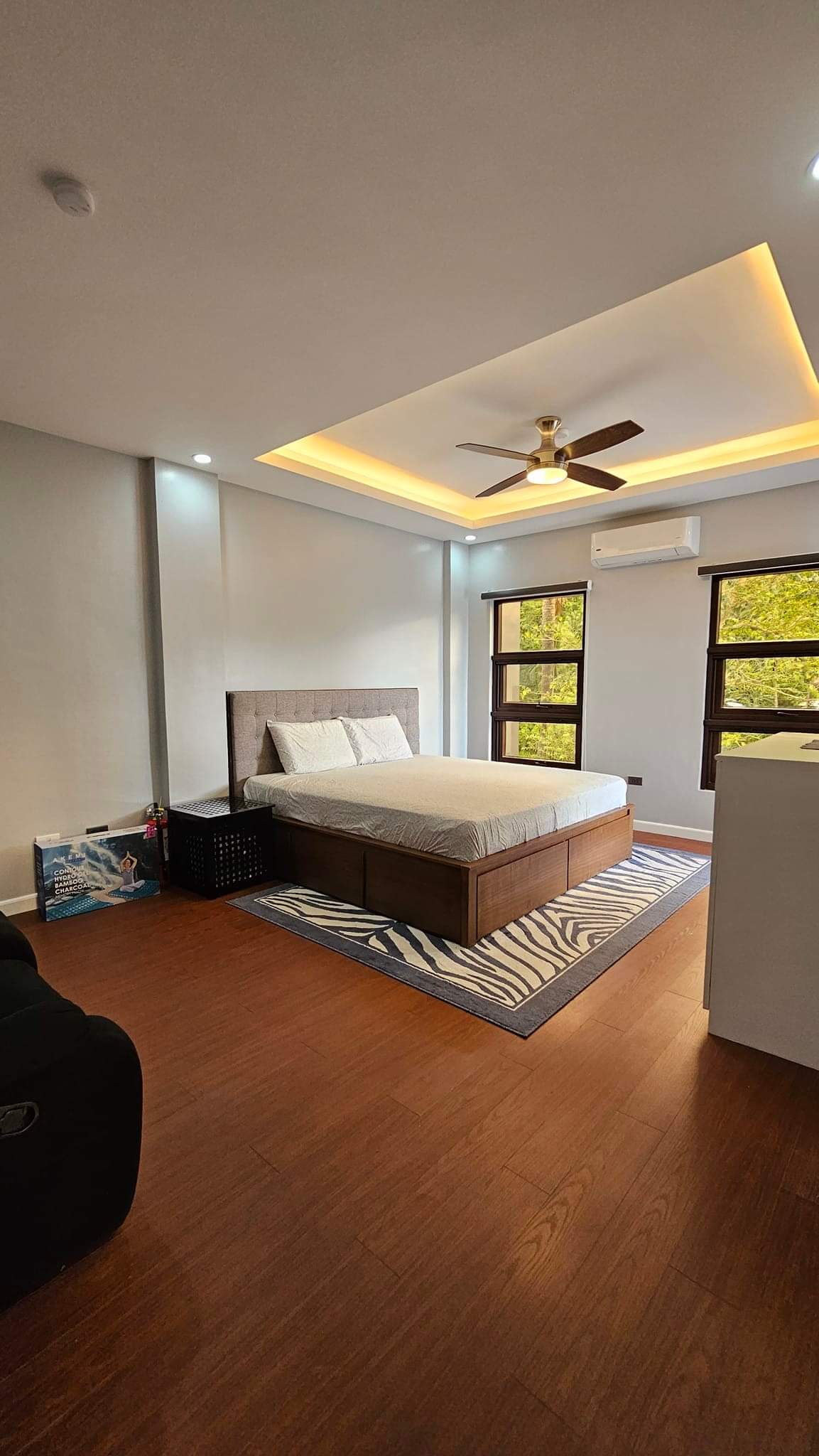 HOUSE AND LOT FOR SALE IN PACIFIC HEIGHTS