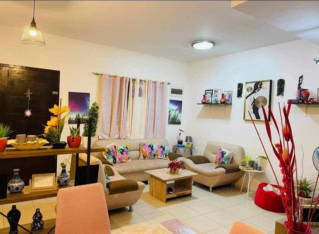 FOR SALE FULLY FURNISHED TWO STOREY CORNER UNIT HOUSE IN MANDAUE