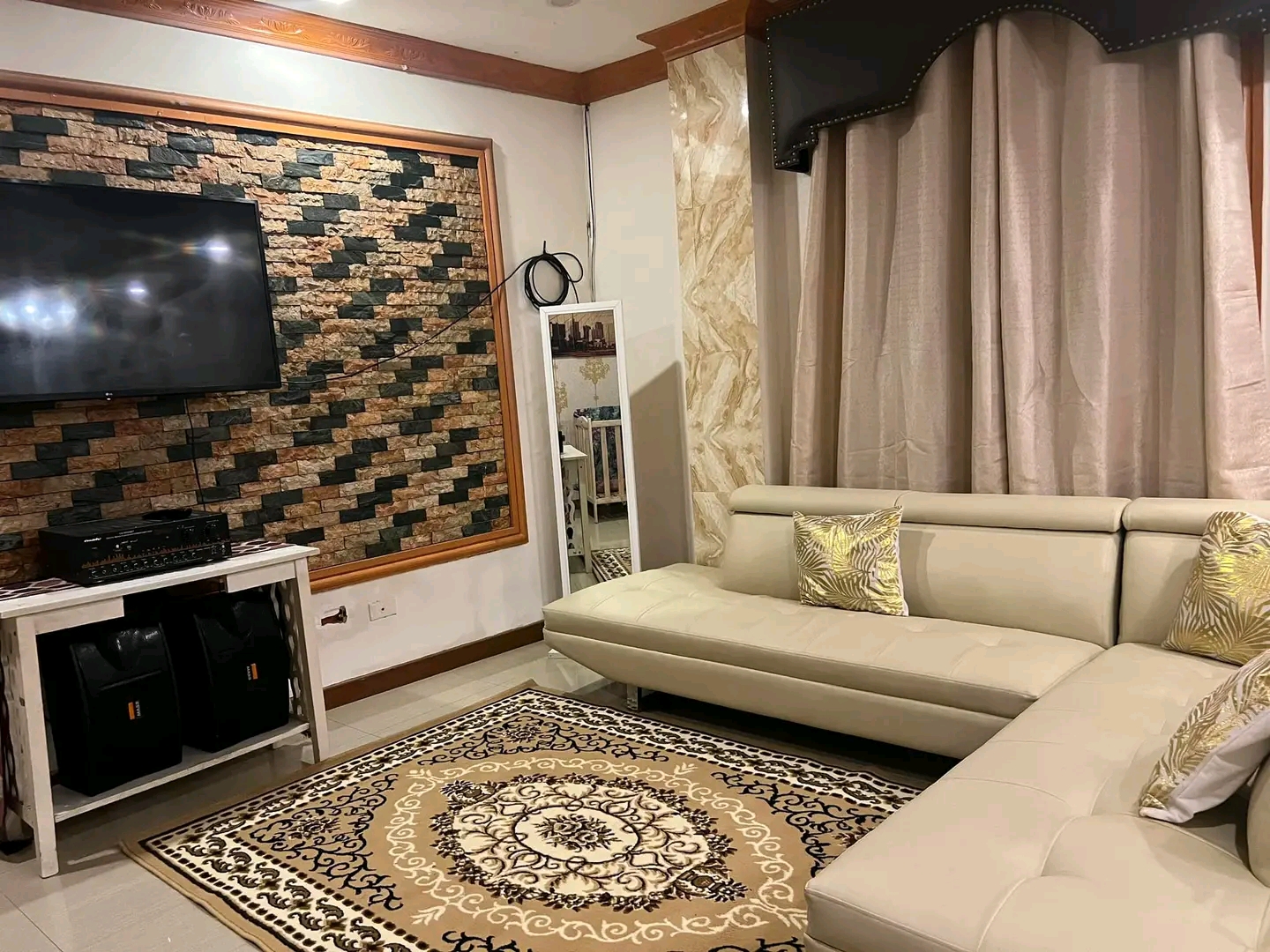 Fully Furnished HOUSE ALONG COMMERCIAL ROAD IN Dumlog Talisay