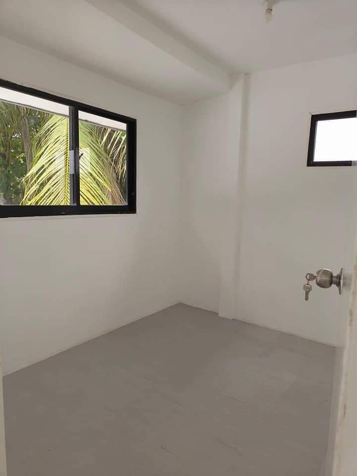 FINISHED HOUSE FOR RENT IN TAYTAY