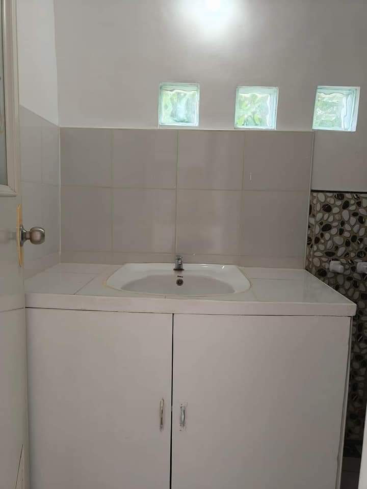 FINISHED HOUSE FOR RENT IN TAYTAY