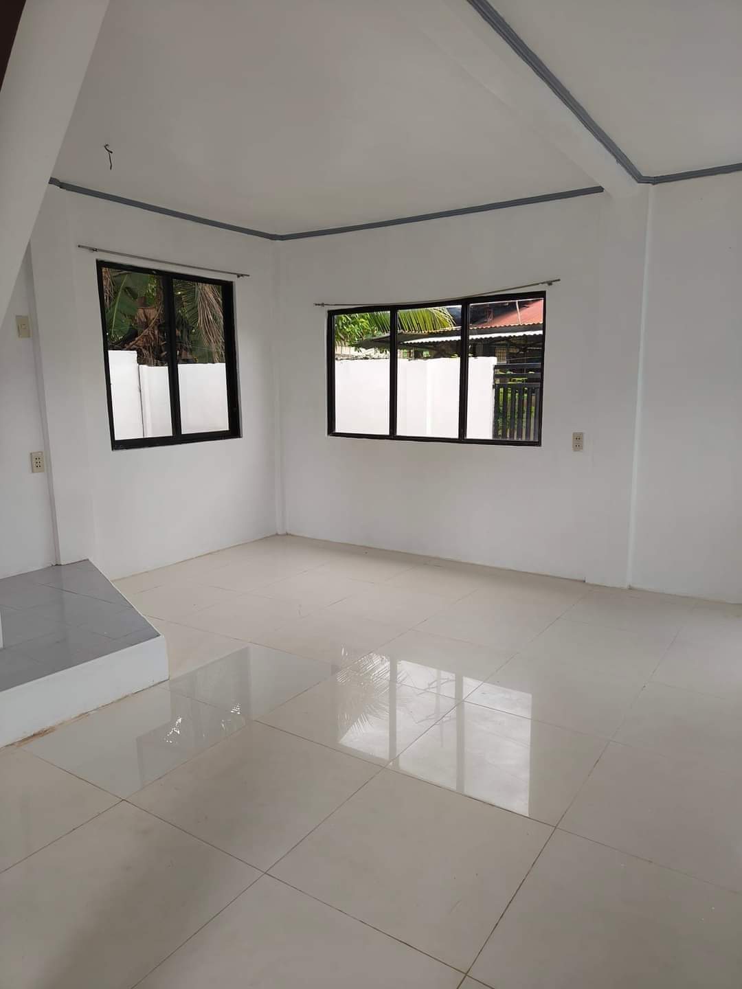 FINISHED HOUSE FOR RENT IN TAYTAY