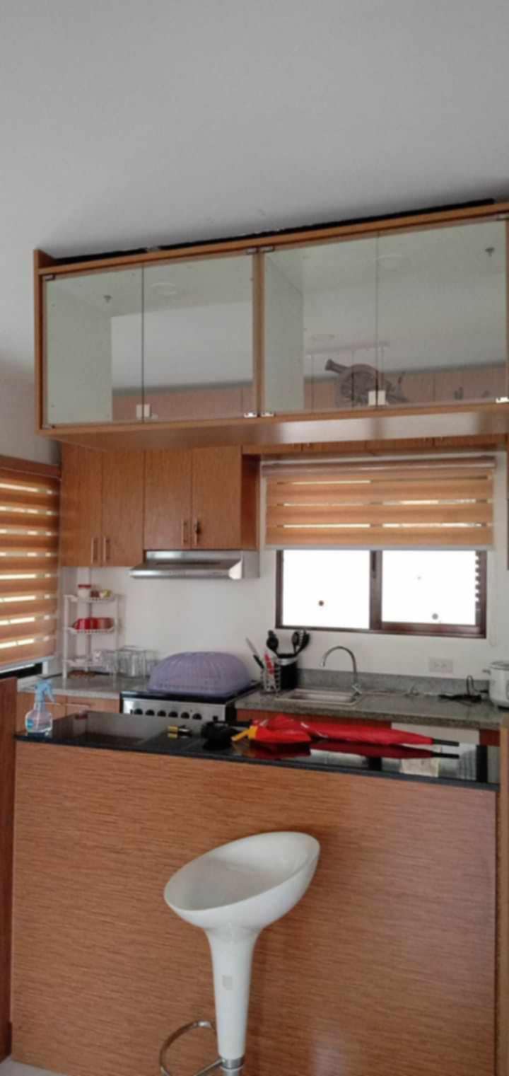 FURNISHED SINGLE DETACHED HOUSE IN SERENIS FOR SALE