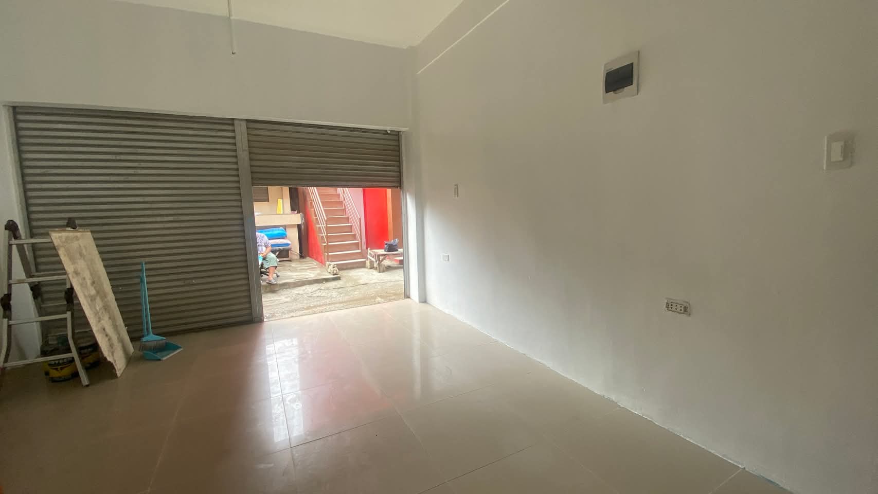 COMMERCIAL SPACE FOR RENT IN MAGUIKAY MANDAUE