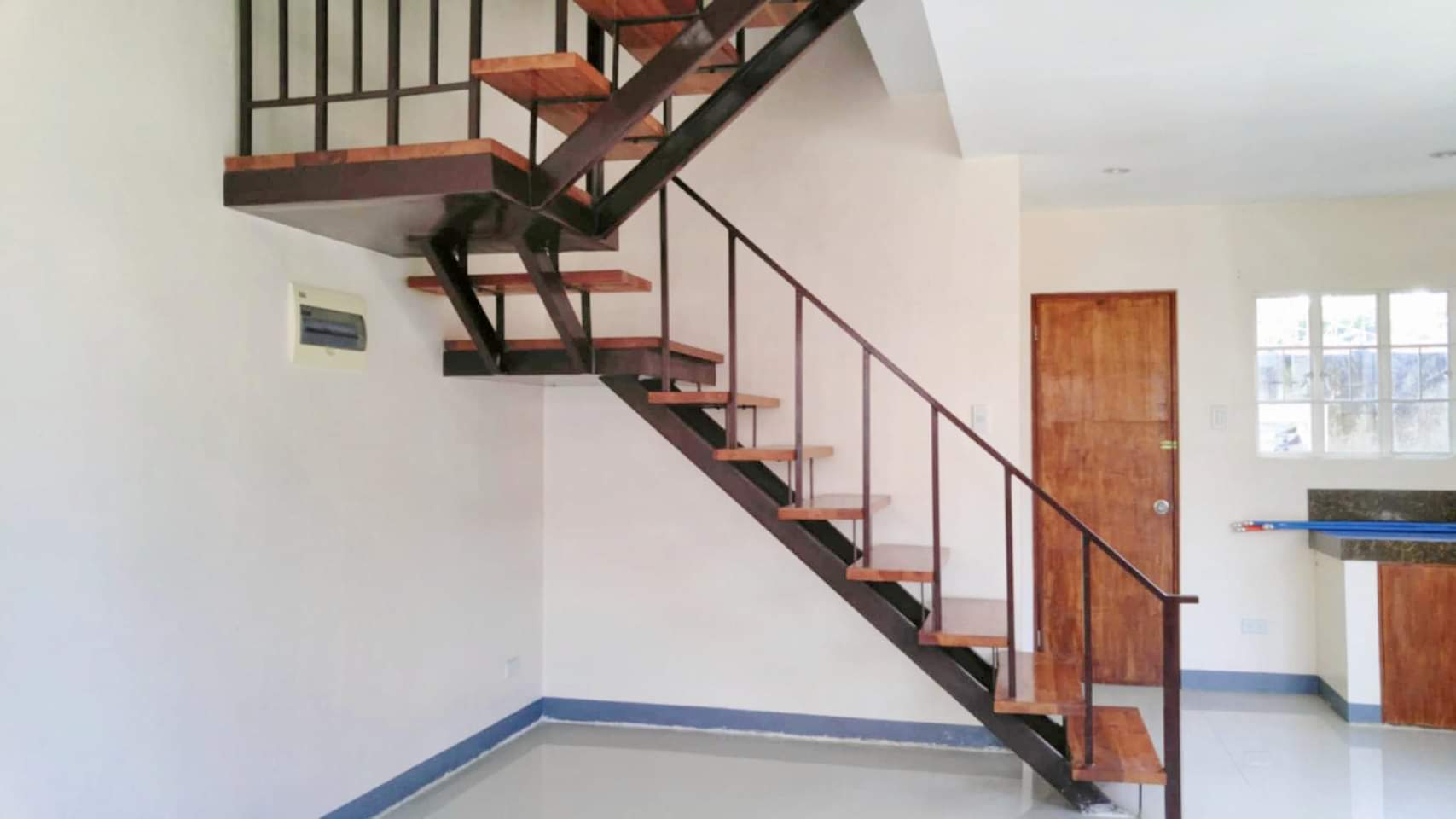 HOUSE FOR RENT IN ANAMI HOMES