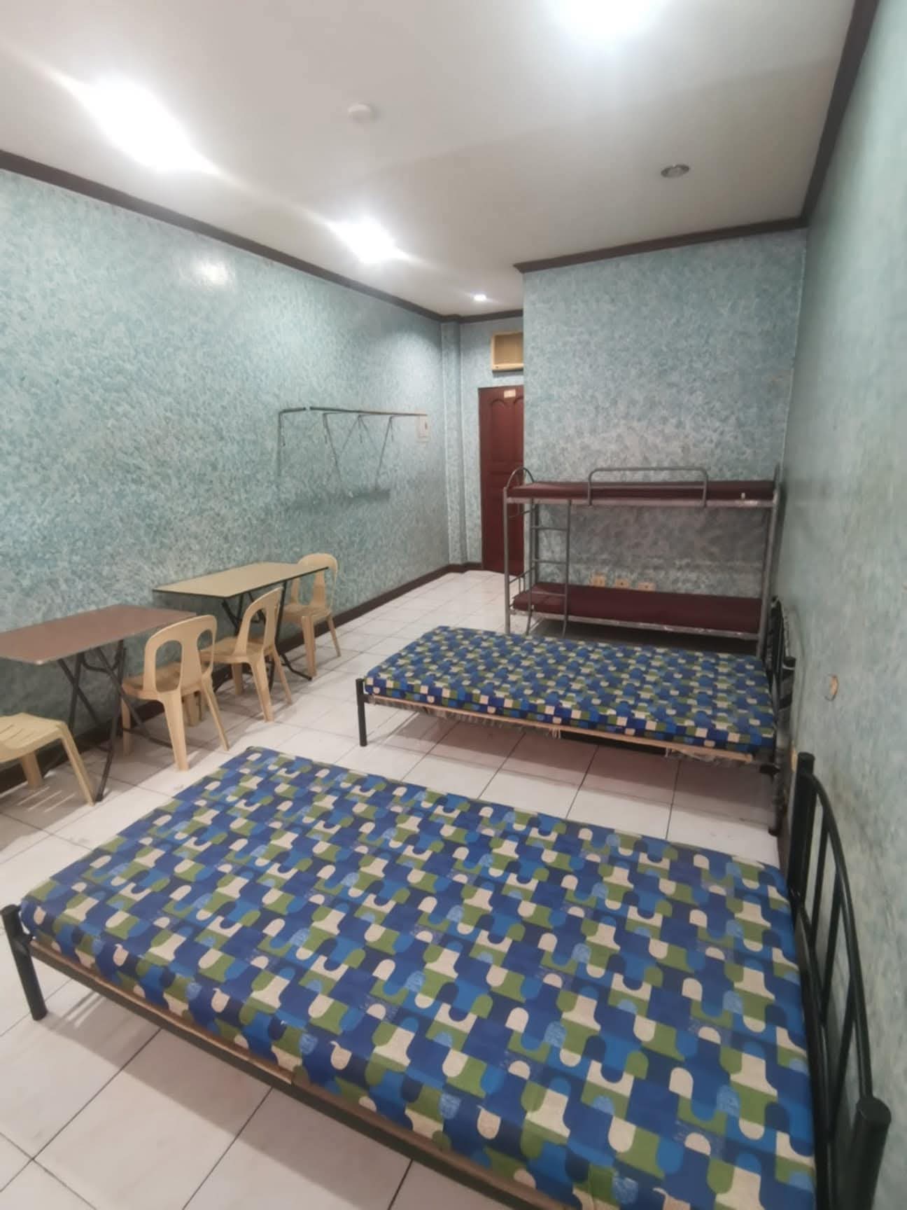 INCOME GENERATING COMMERCIAL BUILDING FOR SALE