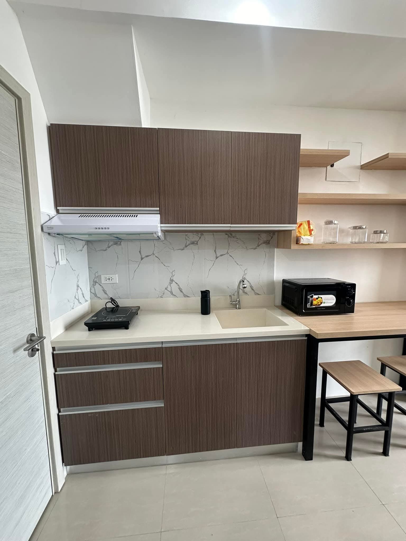 FOR RENT BRANDNEW STUDIO WITH BALCONY IN ARC