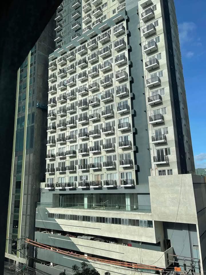 FOR RENT 1BR IN CITYSCAPE GRAND TOWER