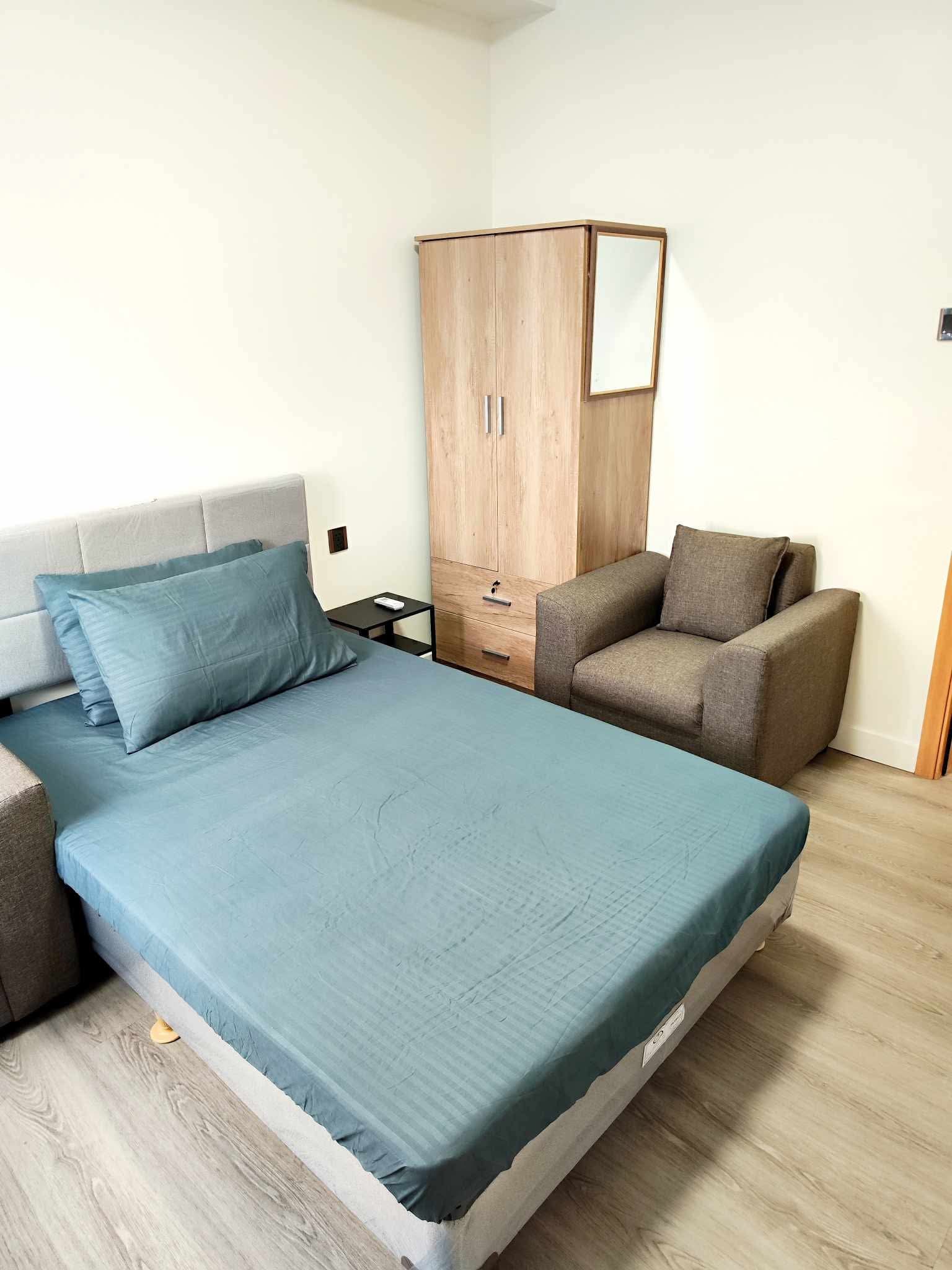 FOR RENT 1BR WITH BALCONY IN ANTARA