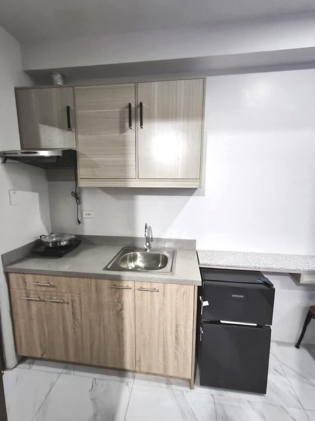 BRANDNEW FULLY FURNISHED STUDIO UNIT  CASA MIRA GUADALUPE,