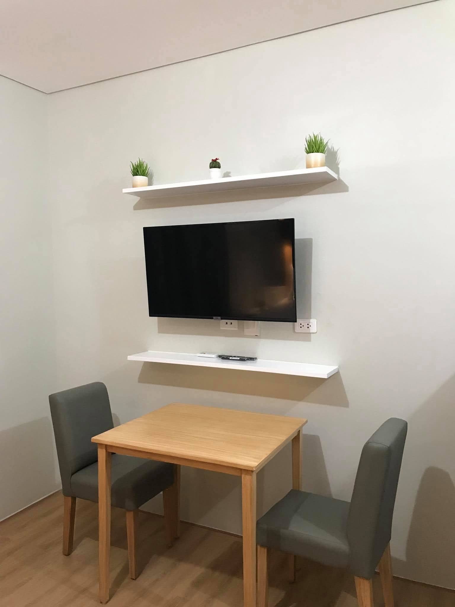 FULLY FURNISHED STUDIO IN MIVESA 6