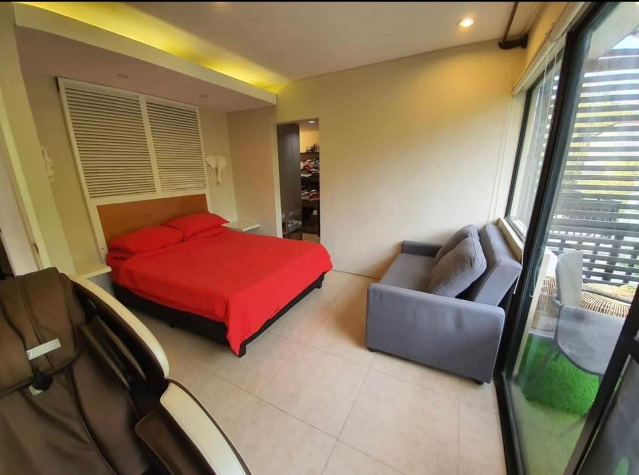 TWO STOREY HOUSE & LOT FOR SALE IN AN EXCLUSIVE SUBDIVISION