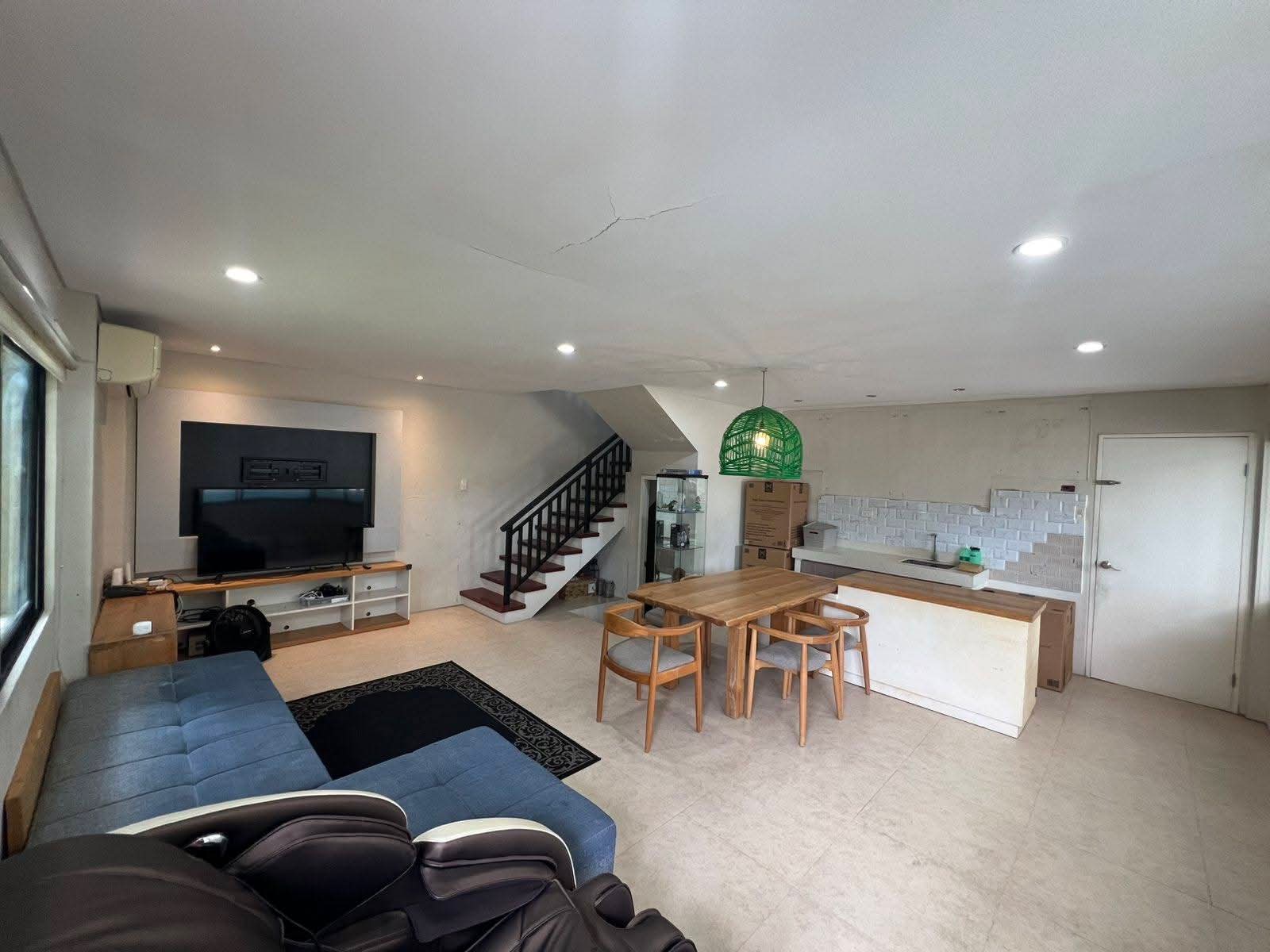 TWO STOREY HOUSE & LOT FOR SALE IN AN EXCLUSIVE SUBDIVISION