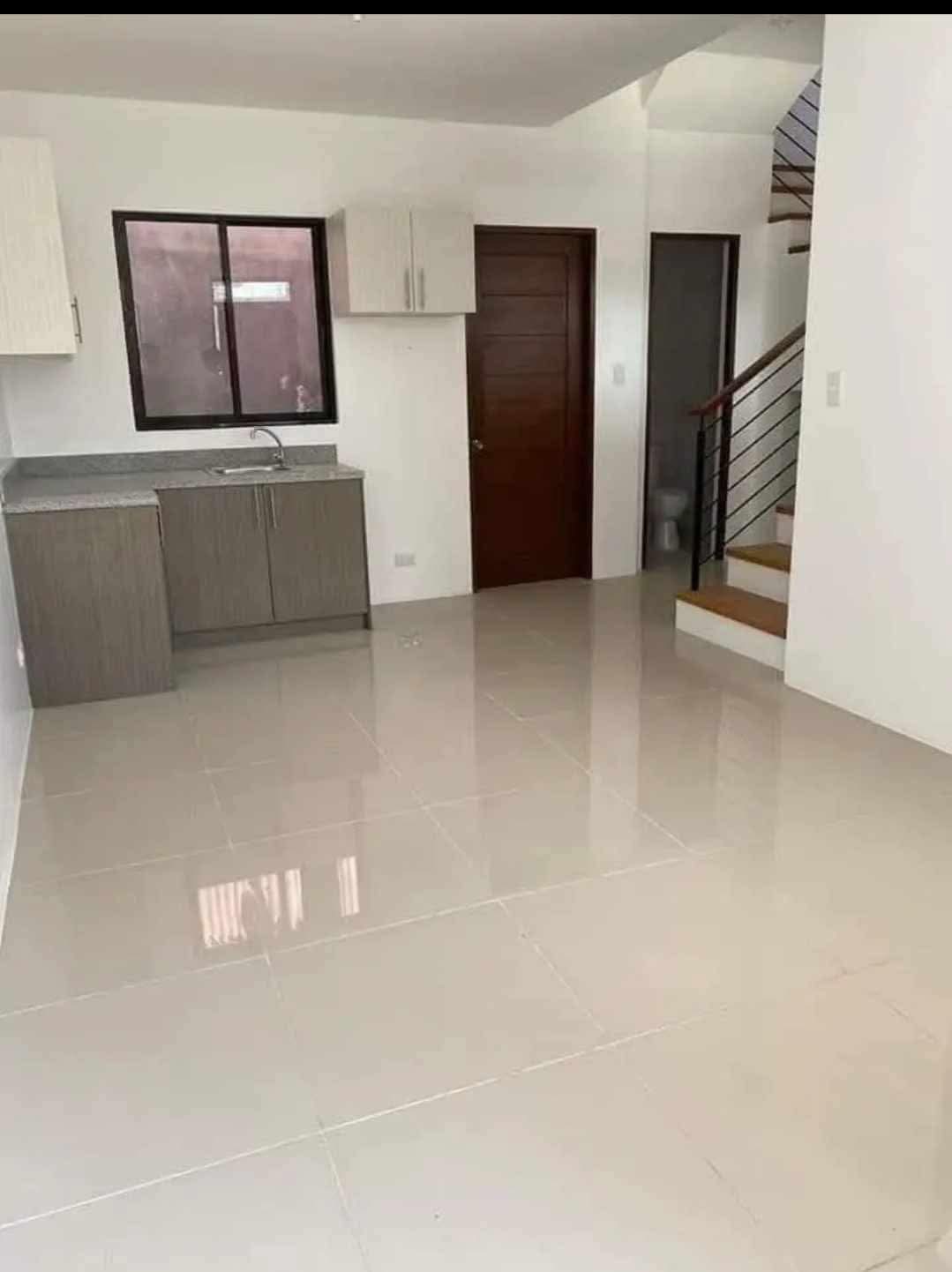 READY TO OCCUPY TOWNHOUSE SANTA MONICA ESTATE TISA LABANGON CEBU CITY