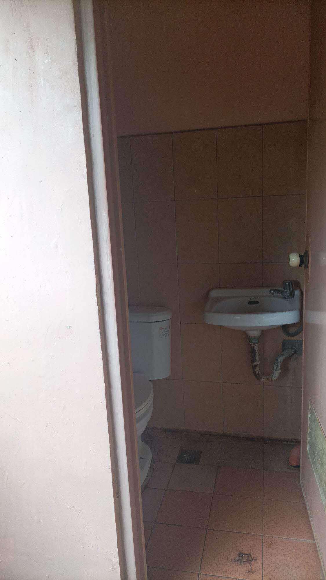 FOUR DOOR APARTMENT AND LOT FOR SALE In CONSOLACION, CEBU