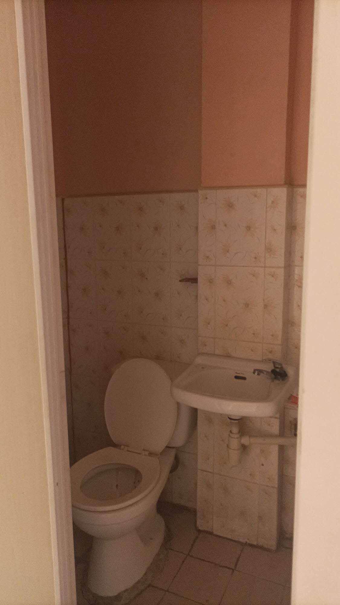 FOUR DOOR APARTMENT AND LOT FOR SALE In CONSOLACION, CEBU