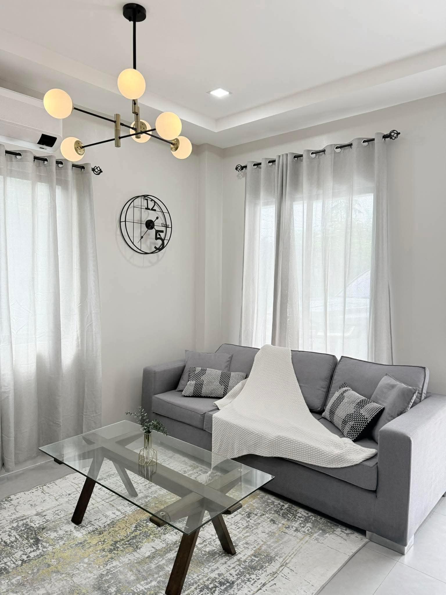 FOUR BEDROOMS HOUSE FOR RENT NEAR ATENEO DE CEBU