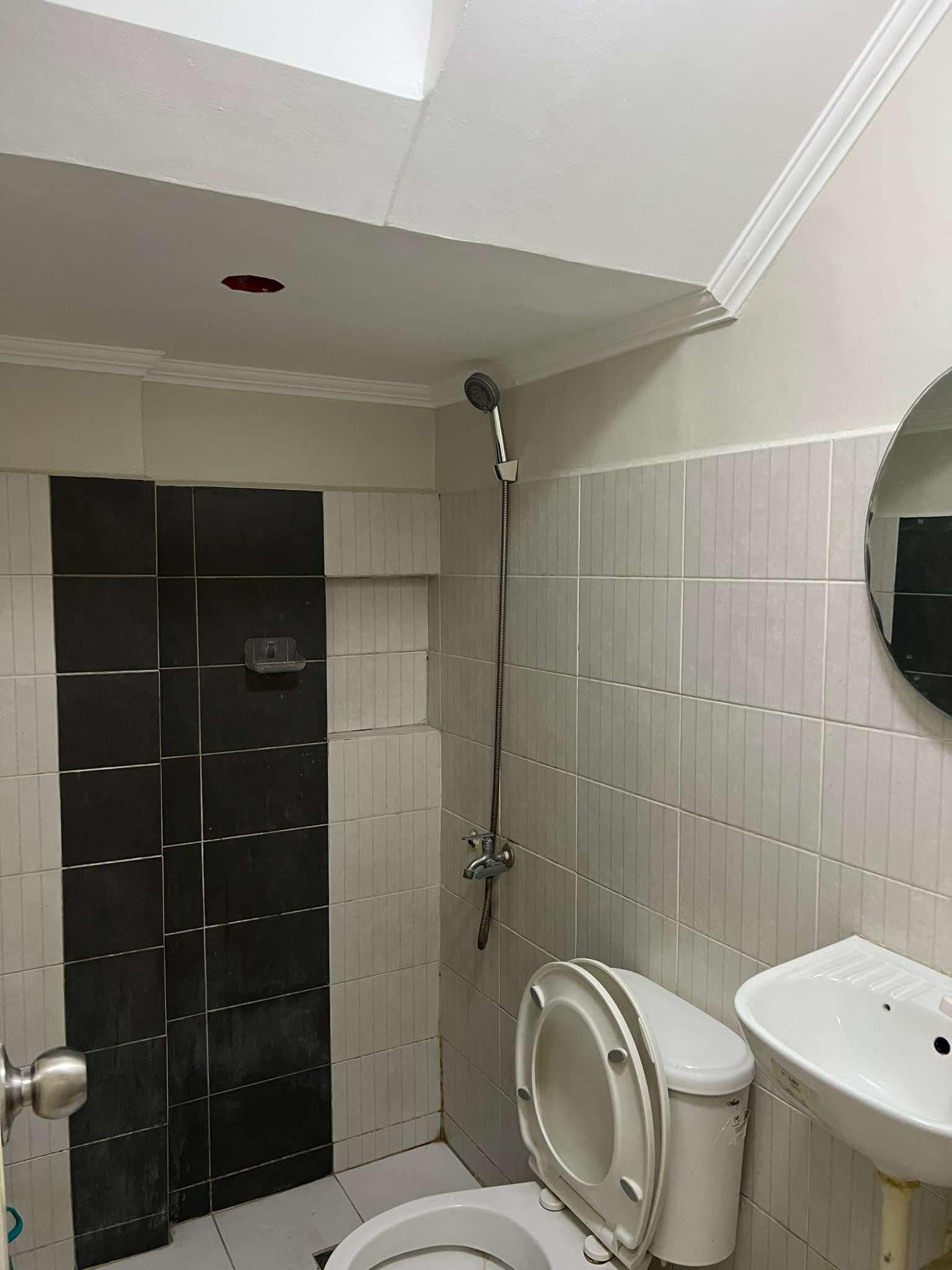 FOR RENT UNFURNISHED TOWNHOUSE INSIDE MARIA ELENA RESIDENCES MANDAUE