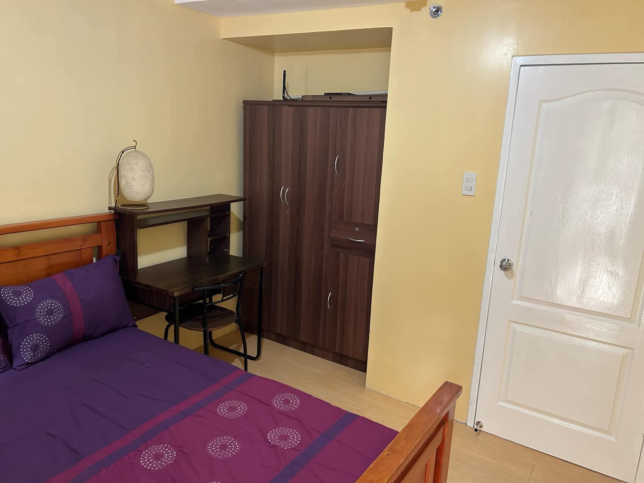 GROUND FLOOR 2 BEDROOM CONDO UNIT WITH BACKYARD FOR RENT