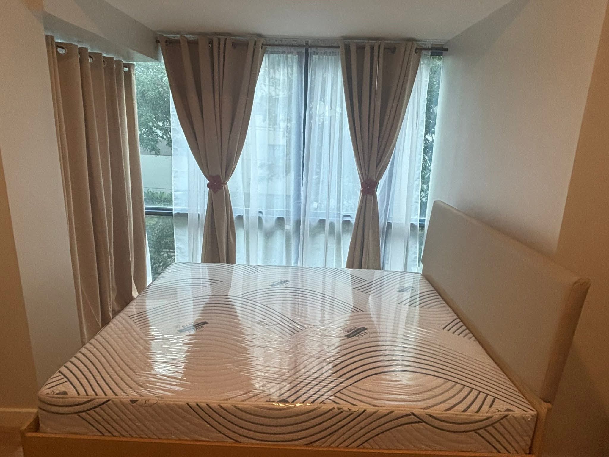 ONE BEDROOM WITH BALCONY IN 38PARK FOR RENT