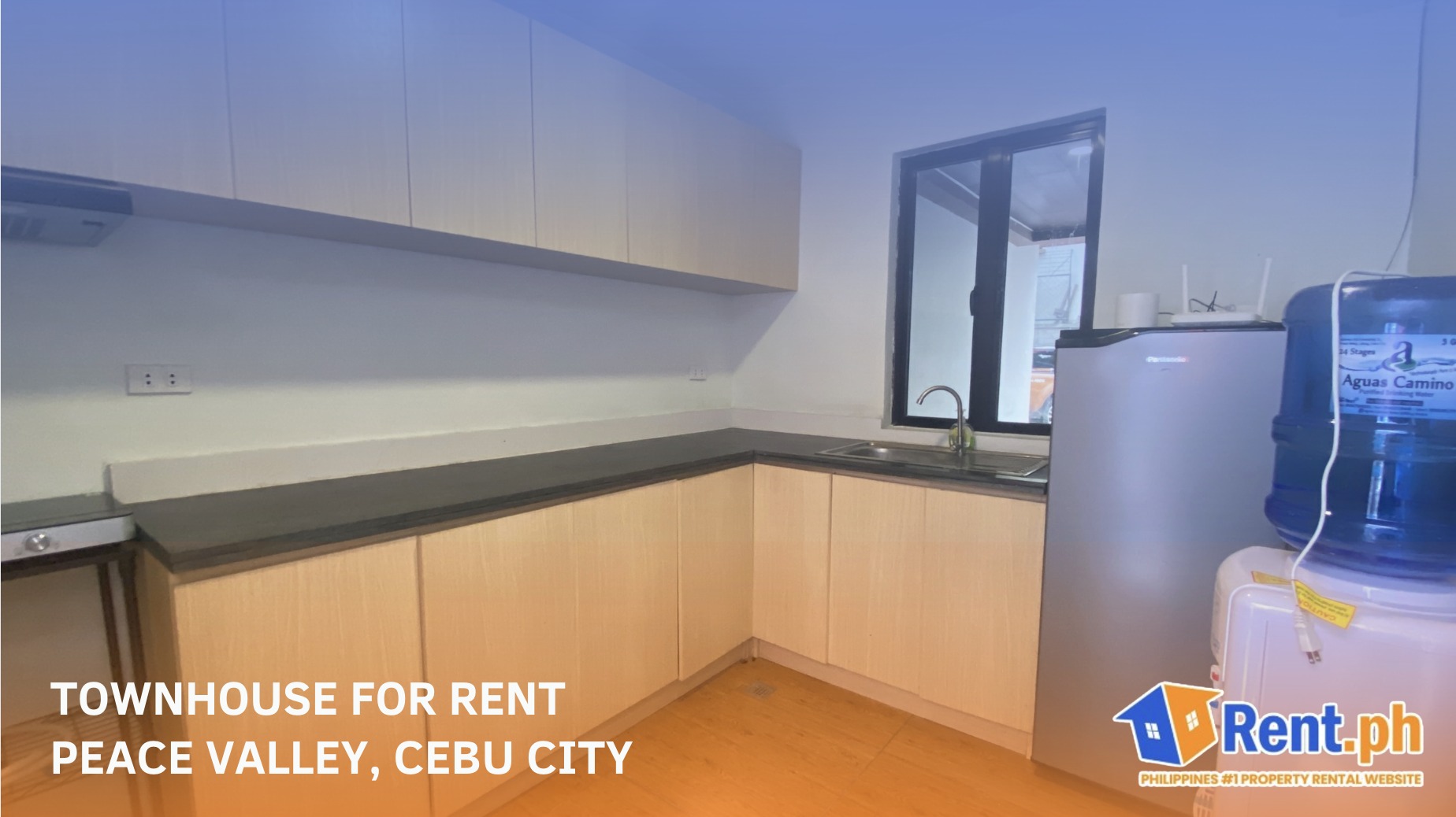 ONE UNIT RE-OPEN TOWNHOUSE FOR RENT