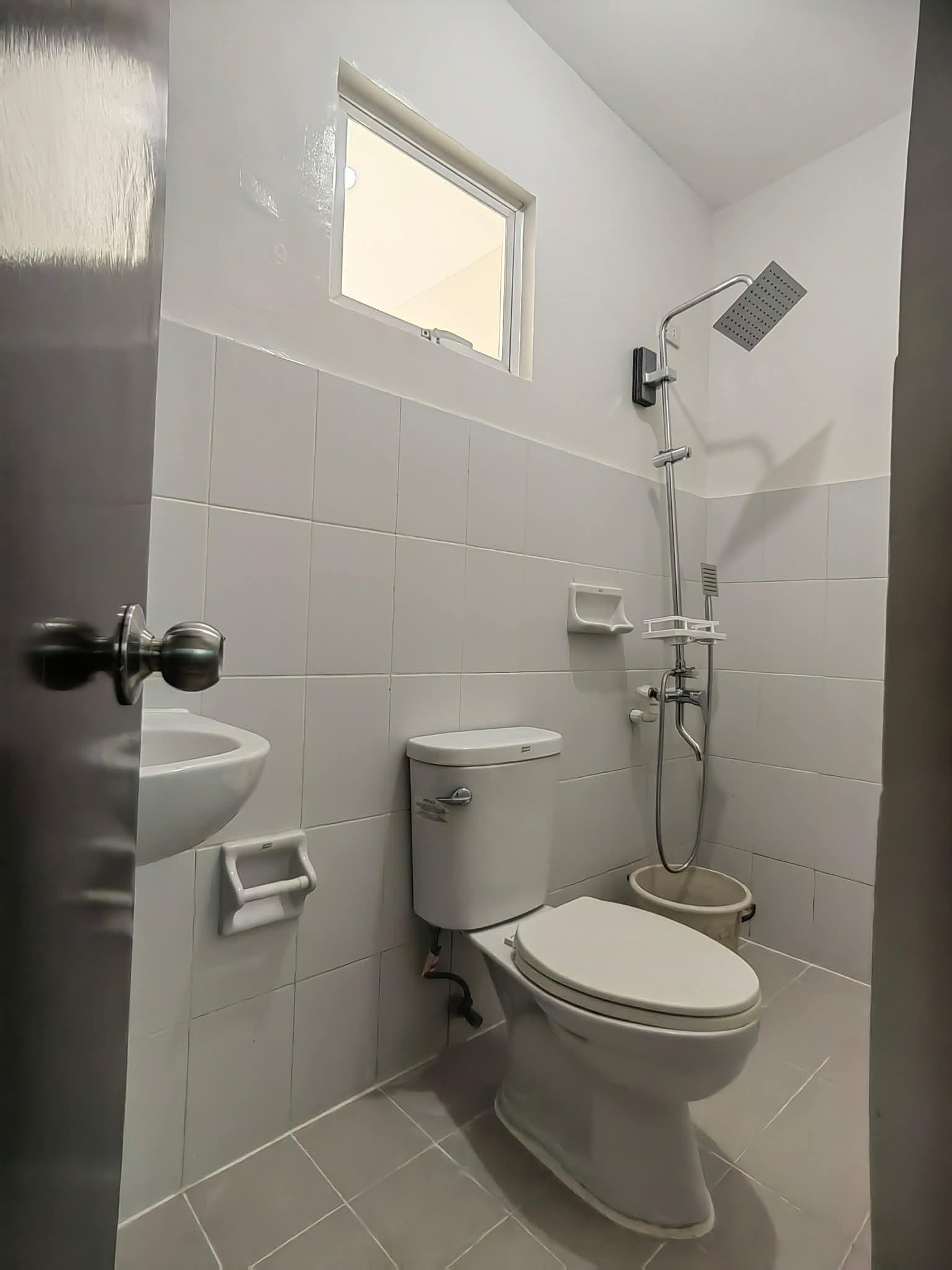 Semi-Furnished House for RENT