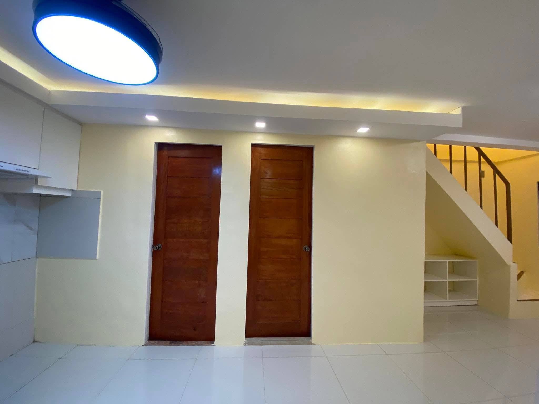 HOUSE & LOT FOR SALE — CLEAN TITLE