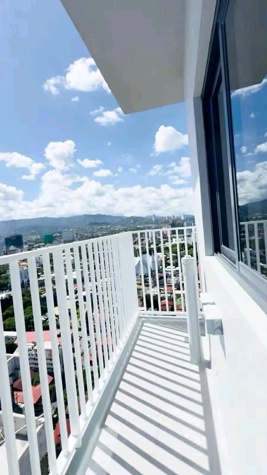BRAND NEW ONE BEDROOM  IN CITY CLOUFOR RENT IN TAYUD LILOAN