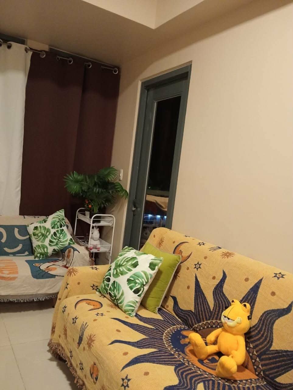TWO BEDROOM FULLY FURNISHED UNIT IN ONE MANCHESTER