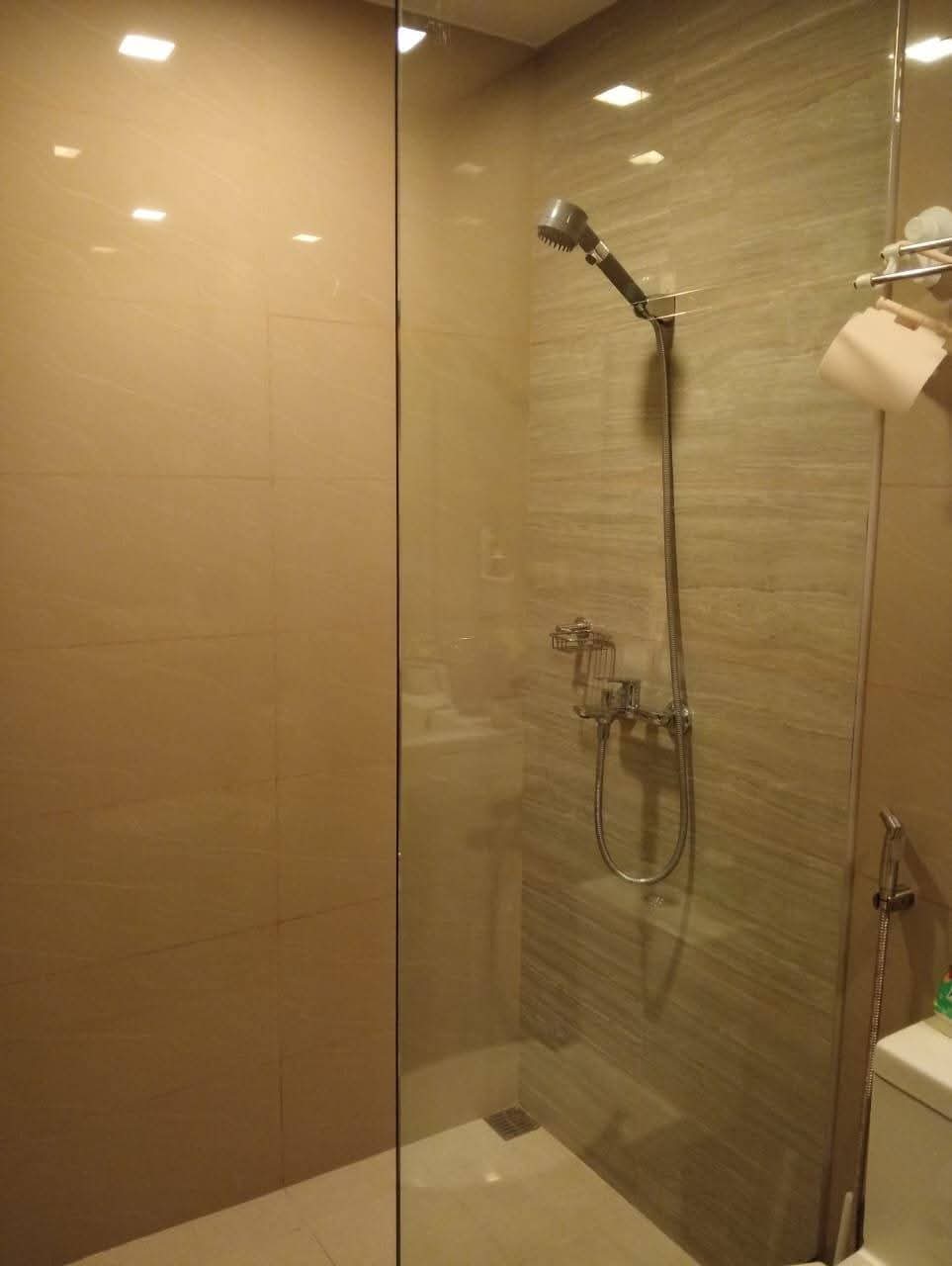 TWO BEDROOM FULLY FURNISHED UNIT IN ONE MANCHESTER