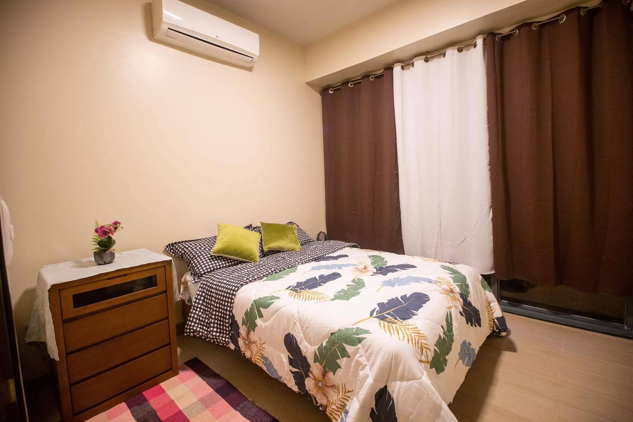 TWO BEDROOM FULLY FURNISHED UNIT IN ONE MANCHESTER