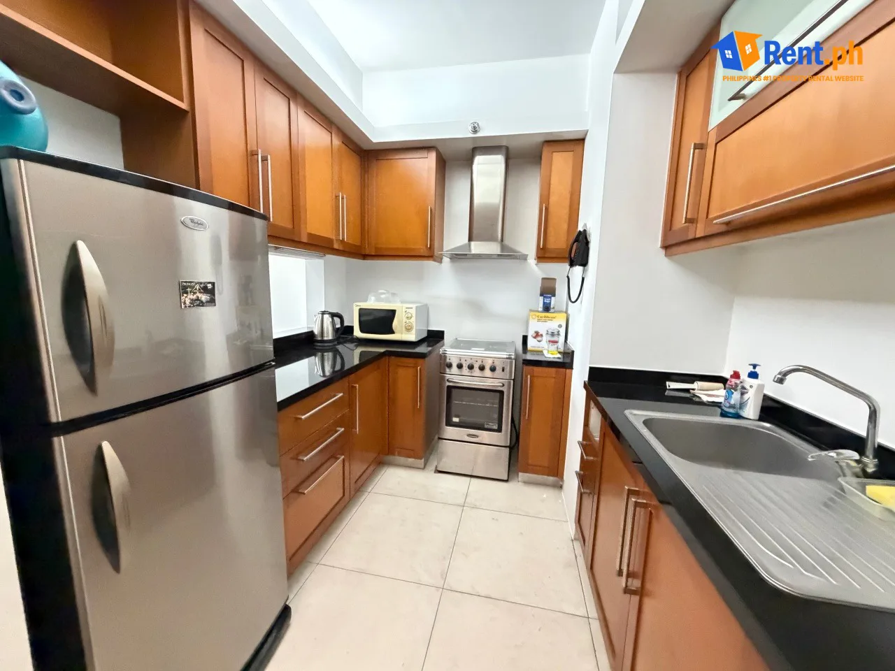 Prime 1 BR Condo FOR RENT at One Serendra, BGC