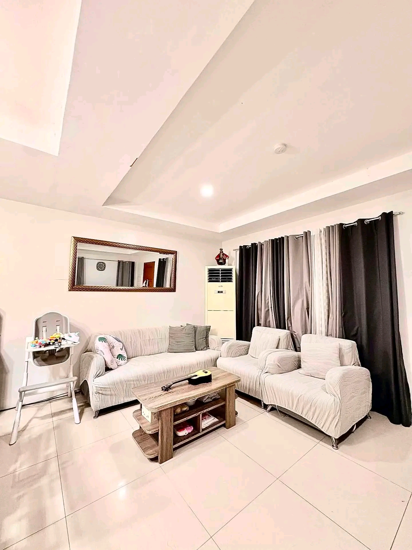FURNISHED HOUSE FOR RENT IN MODENA MINGLANILLA