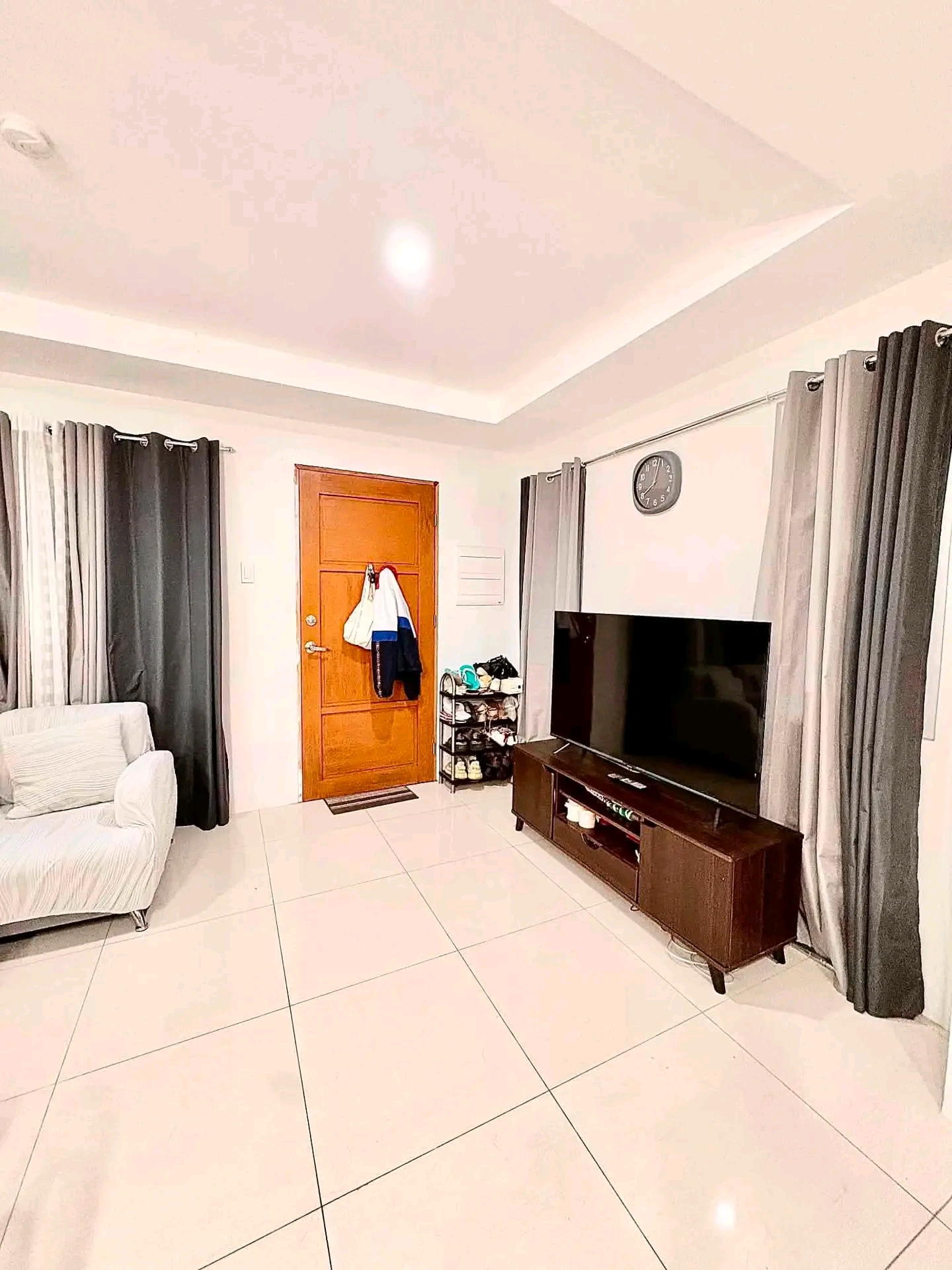 FURNISHED HOUSE FOR RENT IN MODENA MINGLANILLA