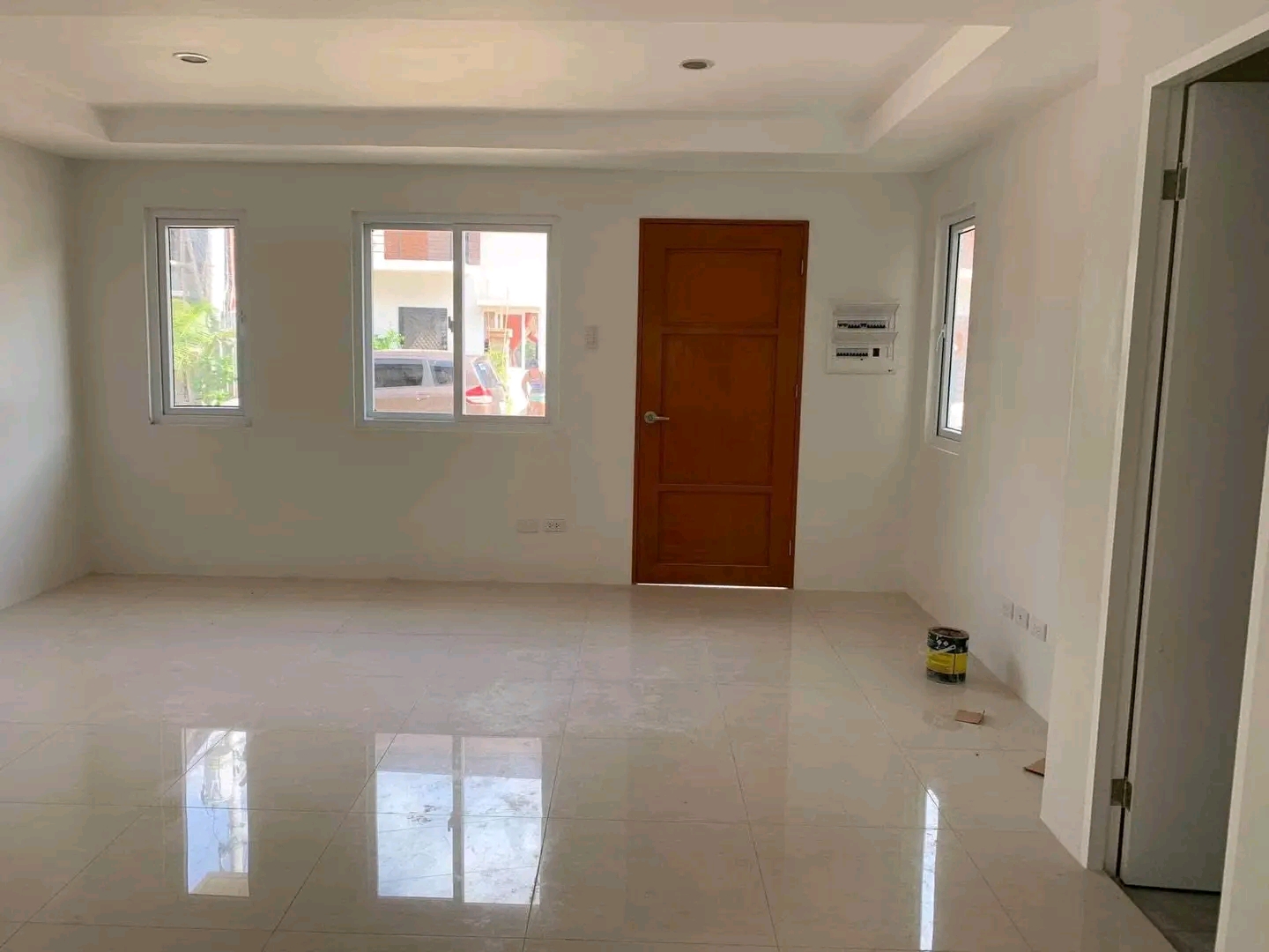 FURNISHED HOUSE FOR RENT IN MODENA MINGLANILLA