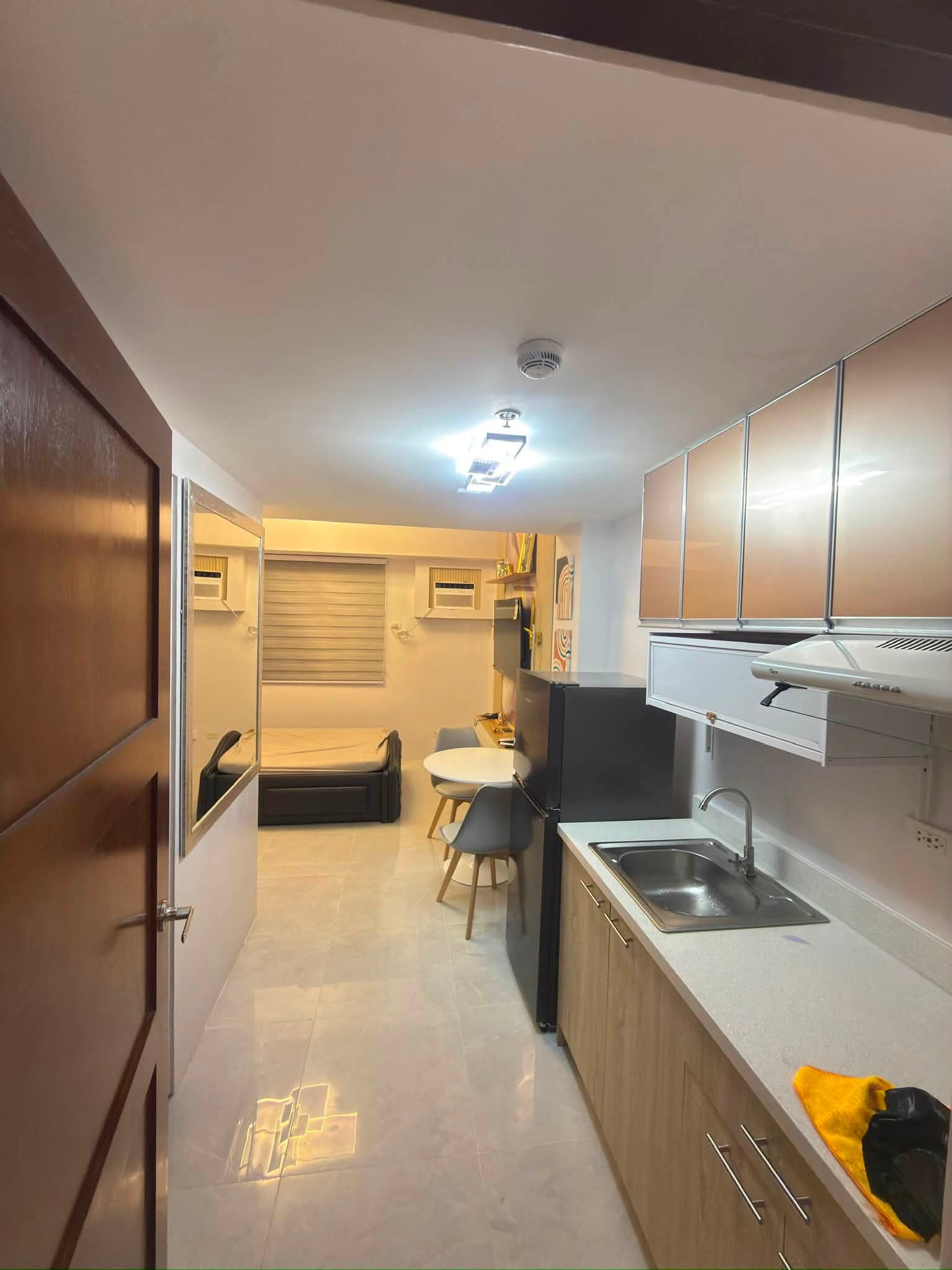 FURNISHED STUDIO IN CASA MIRA MANDAUE FOR RENT