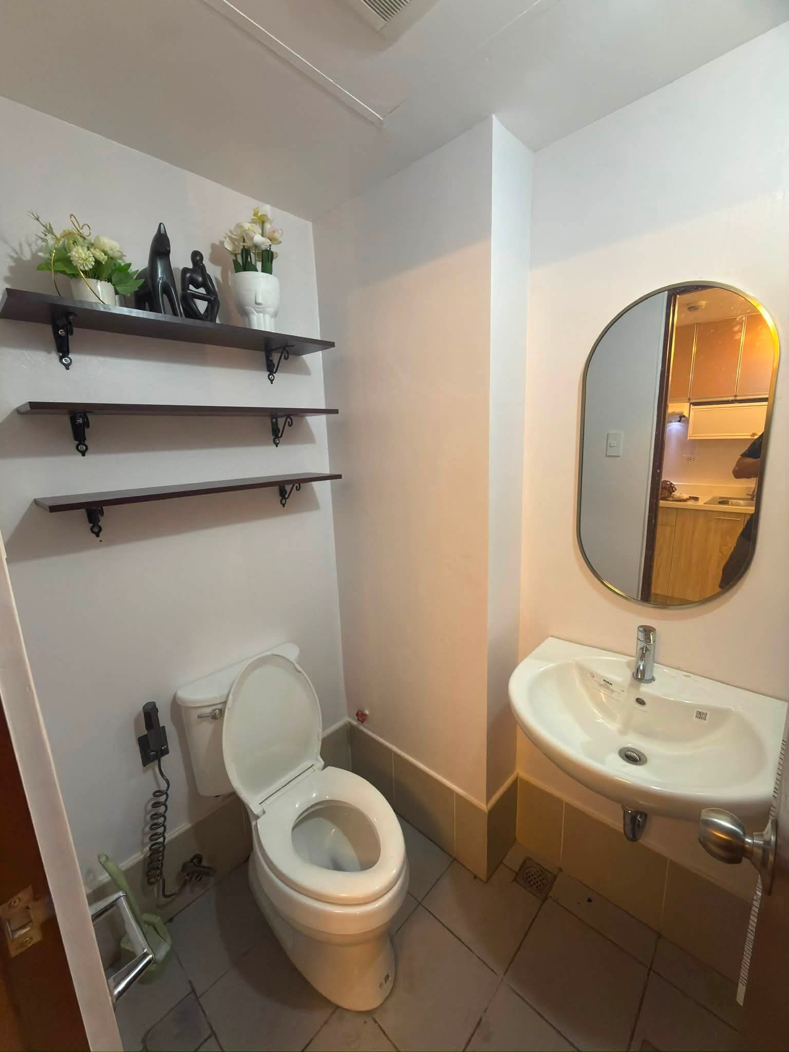 FURNISHED STUDIO IN CASA MIRA MANDAUE FOR RENT