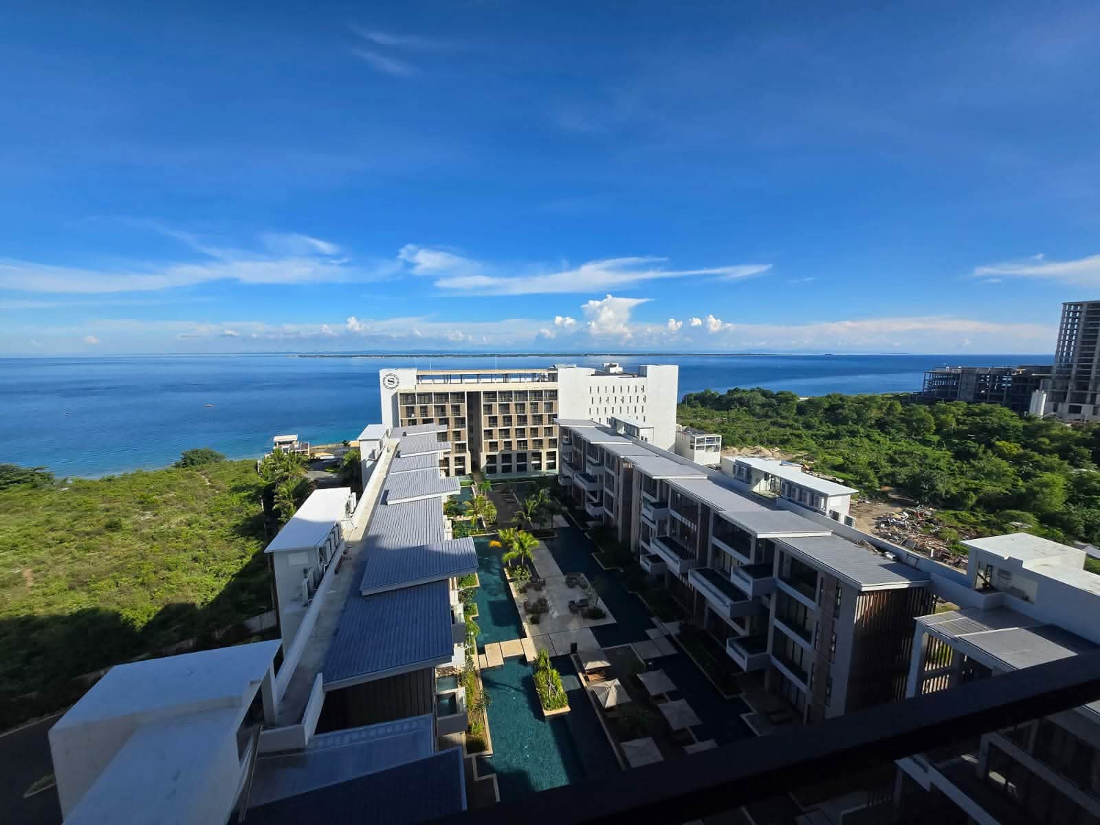 FULLY FURNISHED ONE BEDROOM IN SHERATON MACTAN