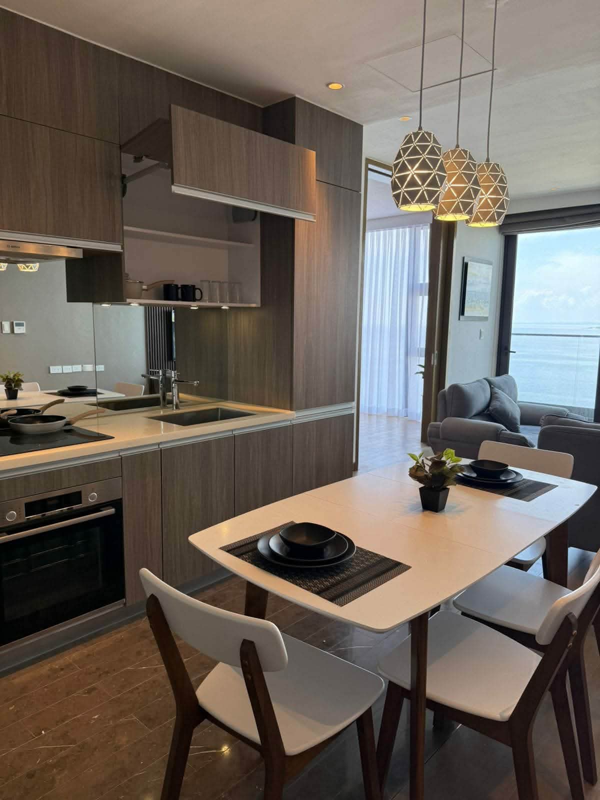 FULLY FURNISHED ONE BEDROOM IN SHERATON MACTAN