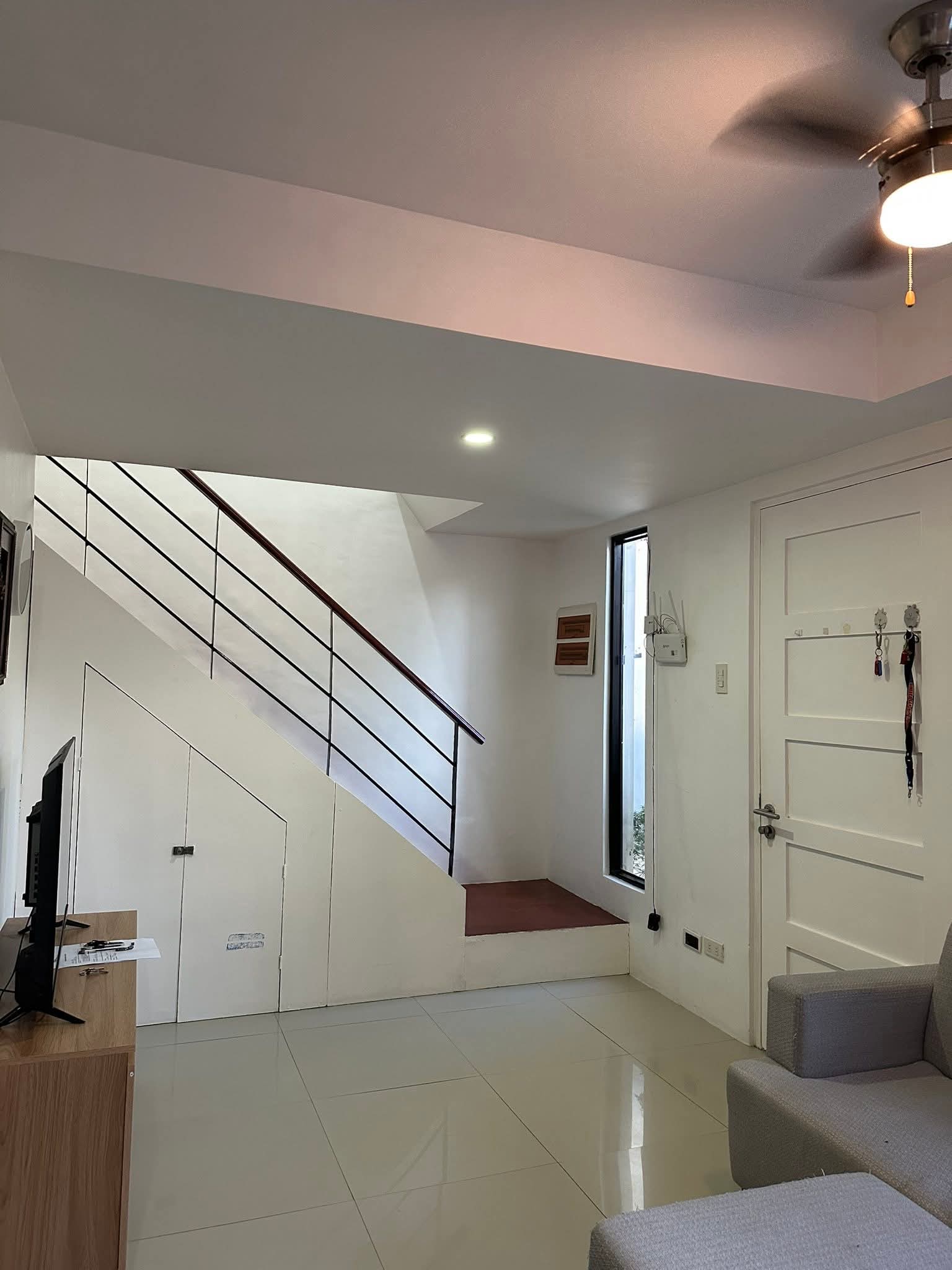 FURNISHED 2-3 BEDROOM DUPLEX HOUSE FOR RENT IN ALMIYA SUBDIVISION MANDAUE CITY