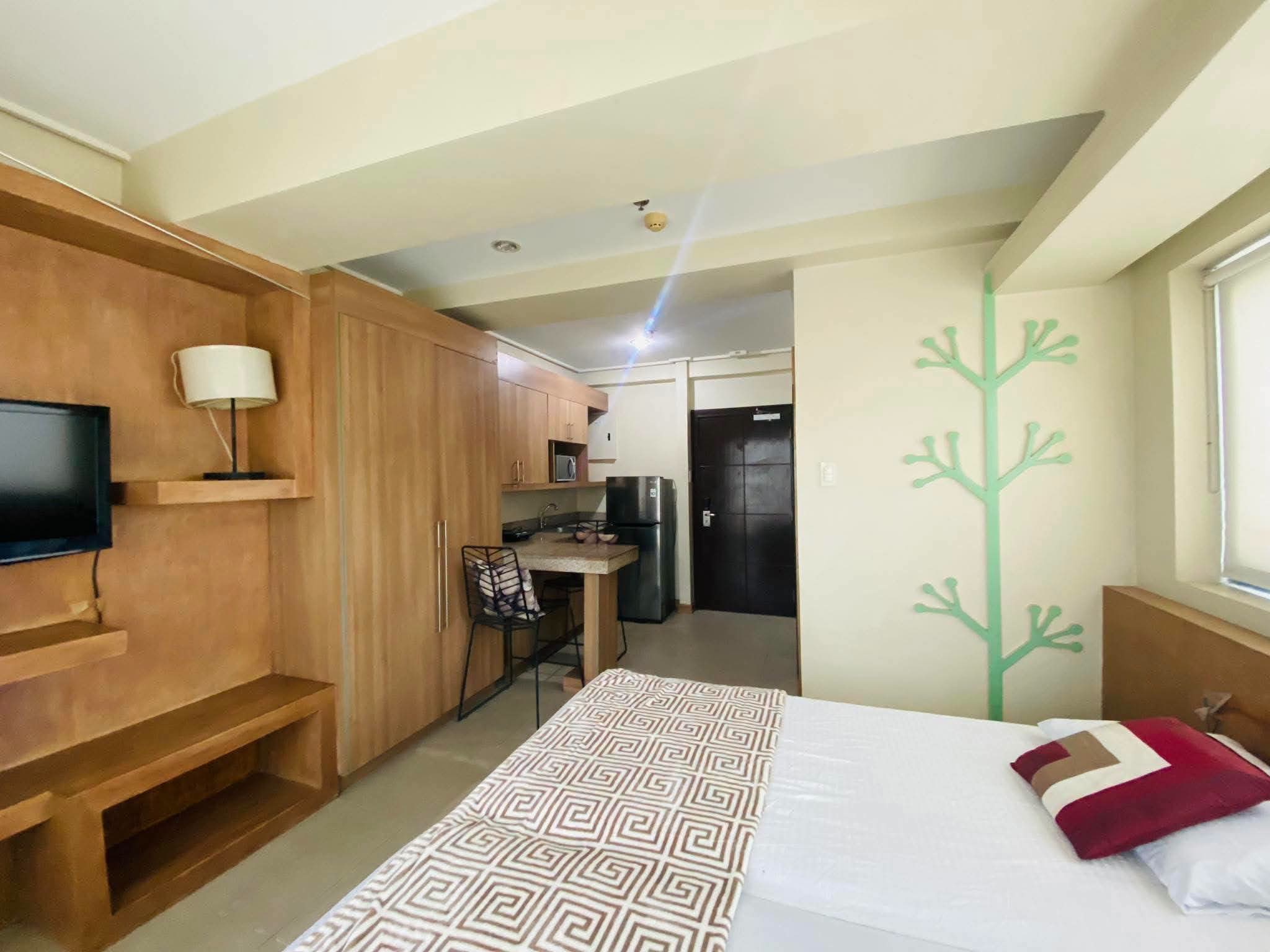 FOR RENT STUDIO IN CITY SUITES