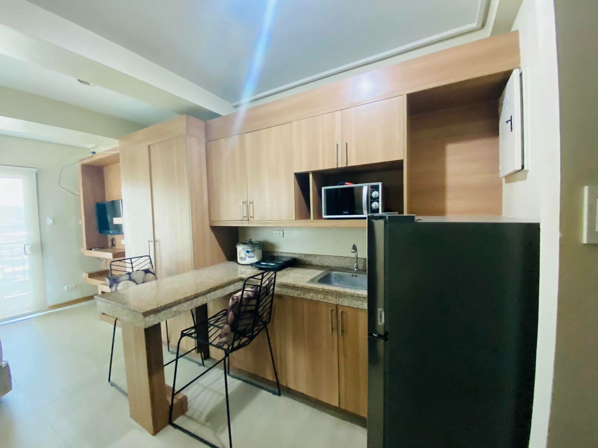 FOR RENT STUDIO IN CITY SUITES