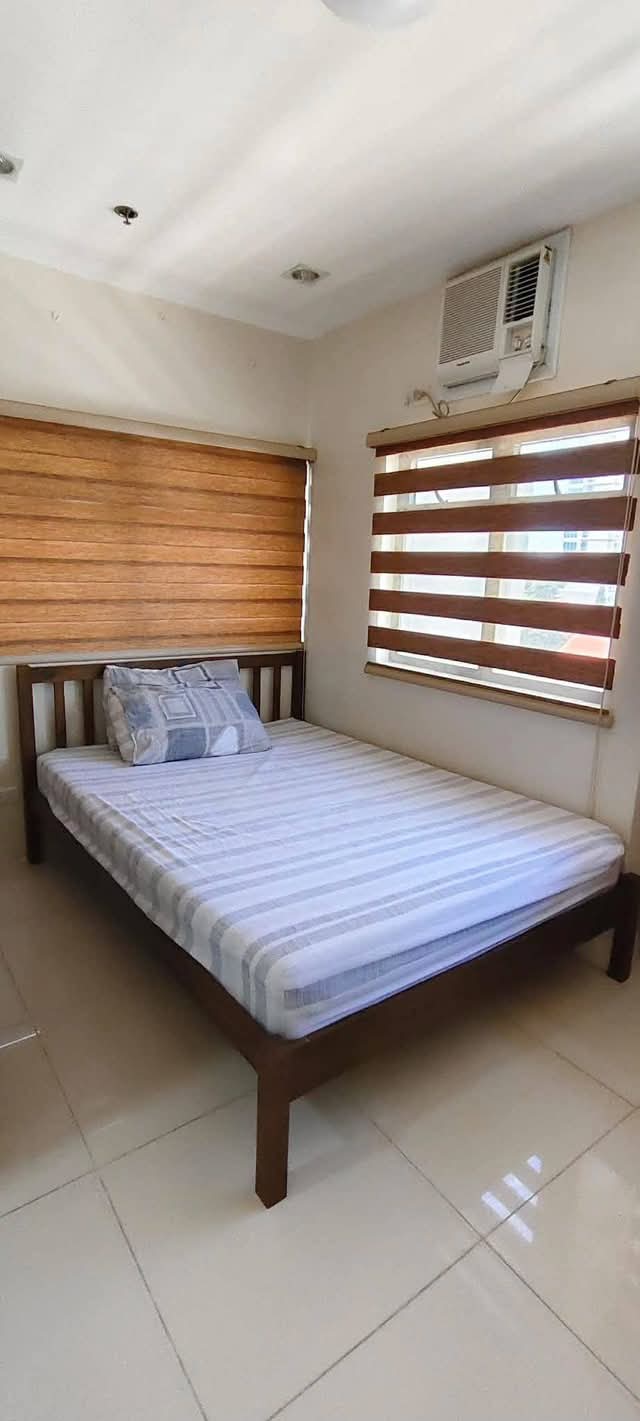 FOR RENT 2BR IN MIDPOINT RESIDENCES