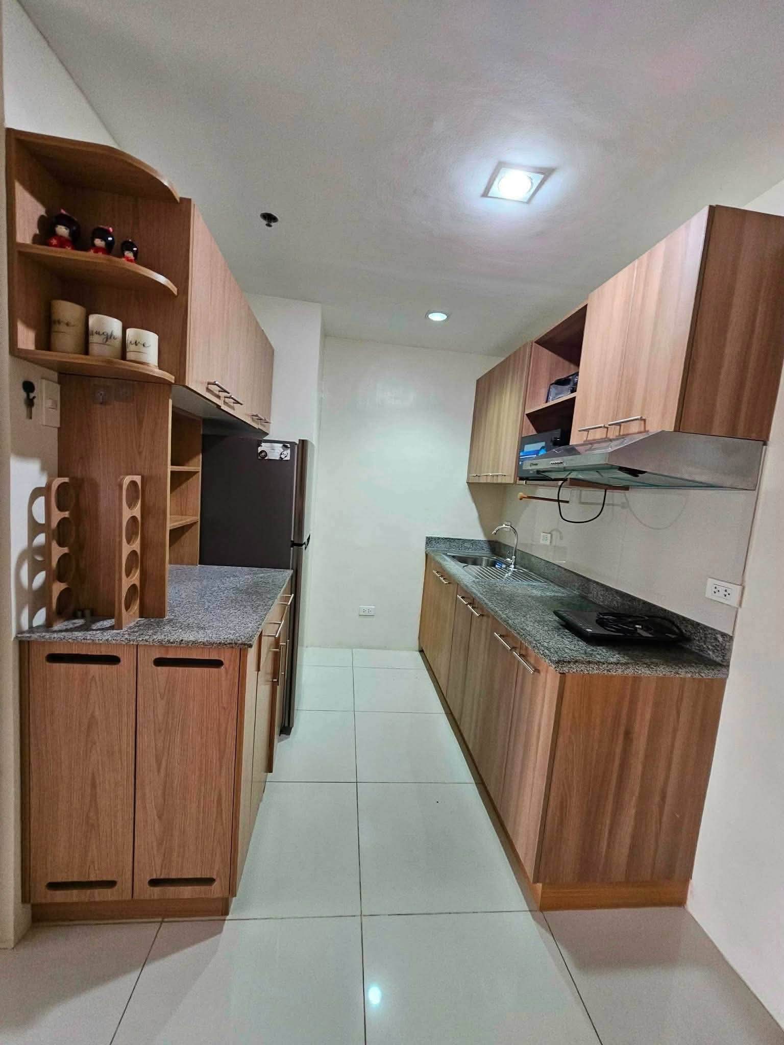 FOR RENT 2BR IN MIDPOINT RESIDENCES