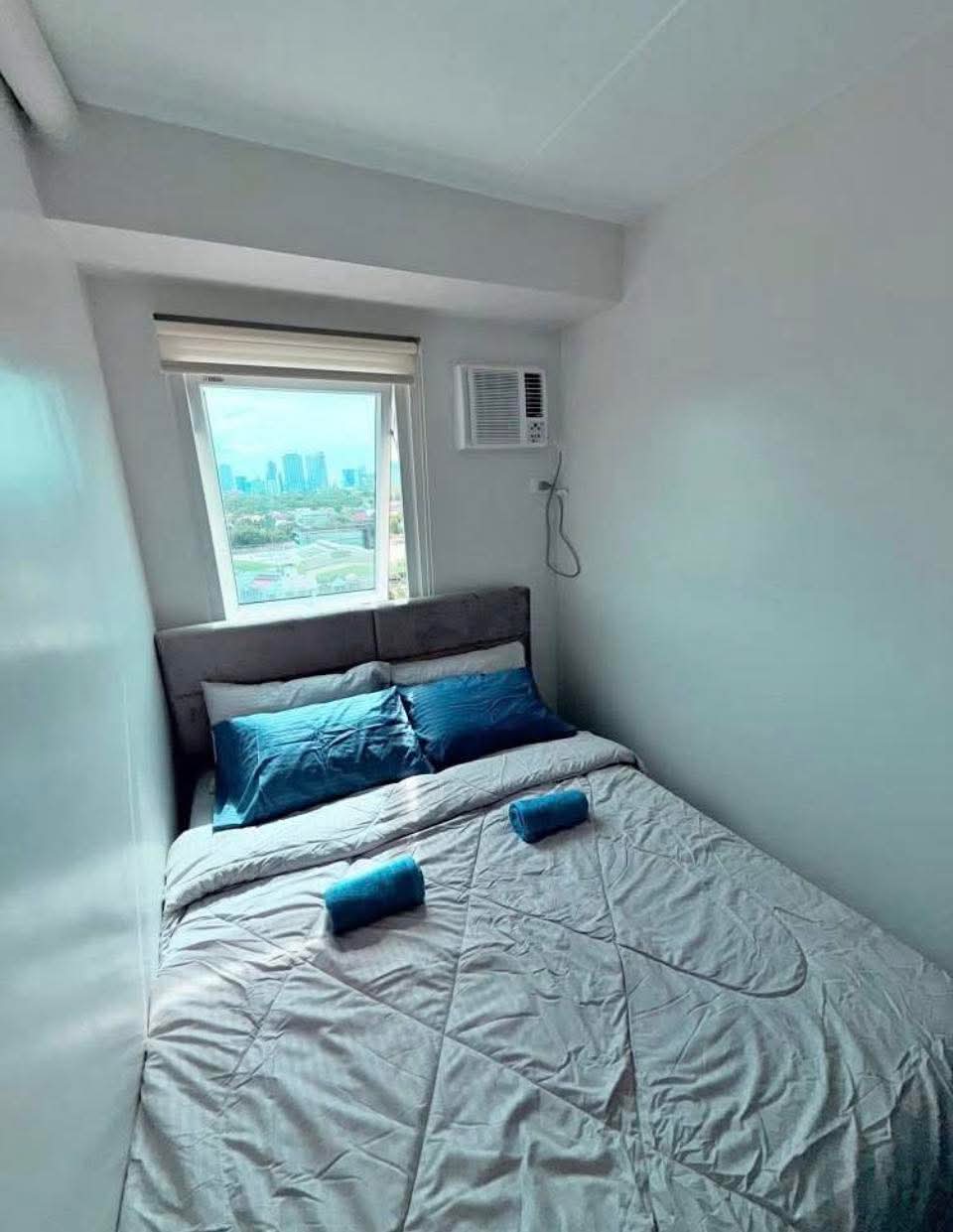 FOR RENT 2 BEDROOM IN URBAN DECA BANJLAD TOWER 1 15TH FLOOR